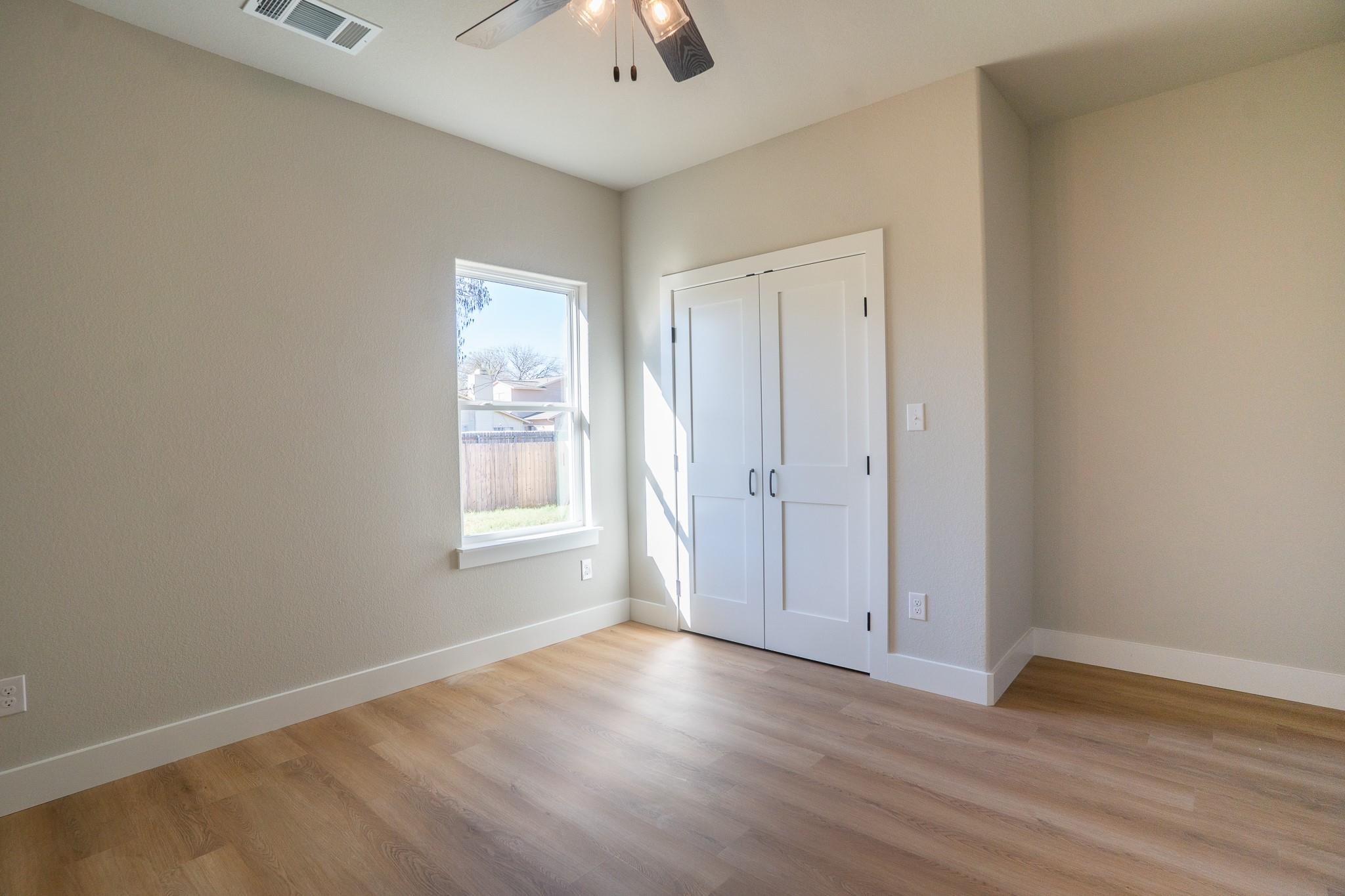 313 String Prairie Way Property Photo 15