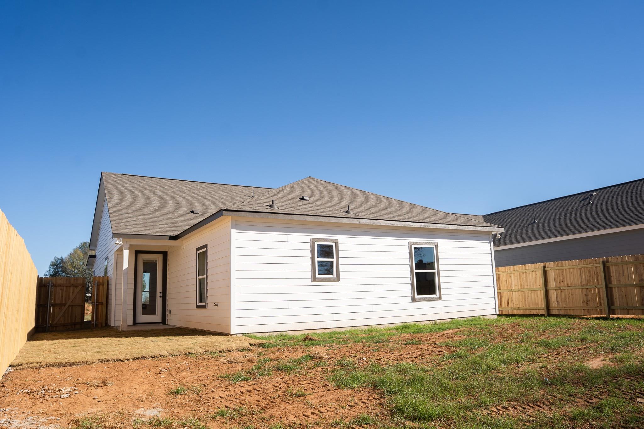 313 String Prairie Way Property Photo 17