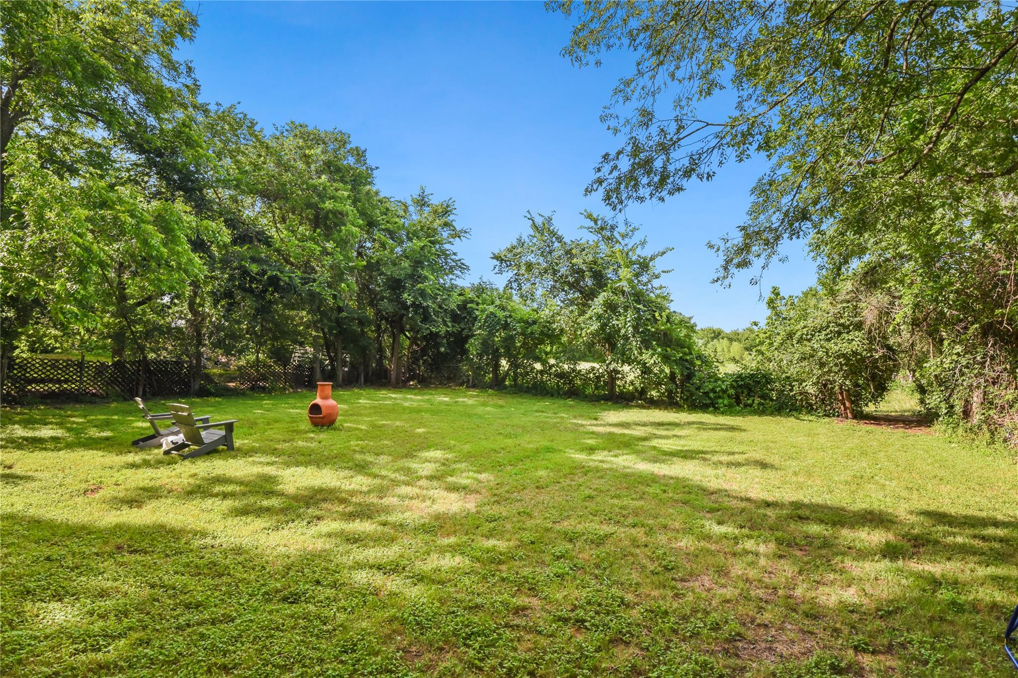 528 Old Mcdade Rd Property Photo 5