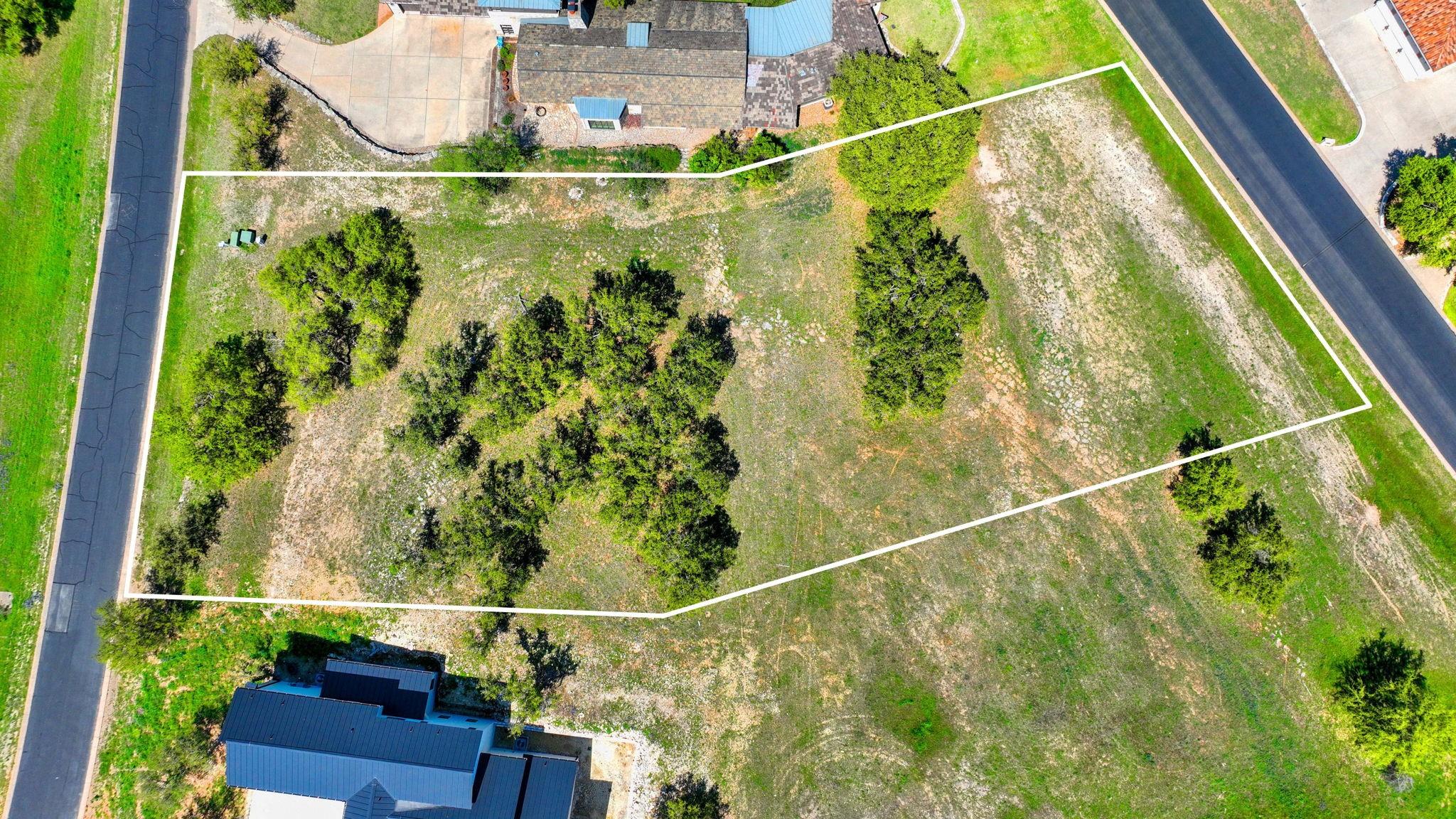 27213 Waterfall Hill Pkwy Property Photo 2