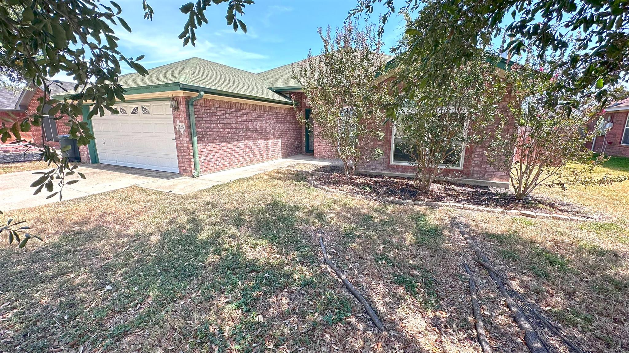 4300 Pennington Ave Property Photo 3