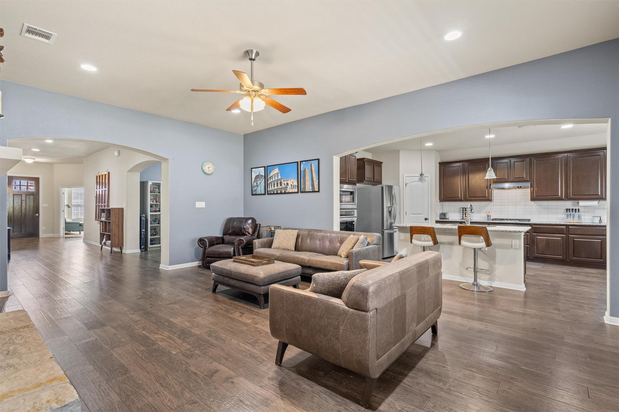 2520 Weeping Beech Ln Property Photo 11