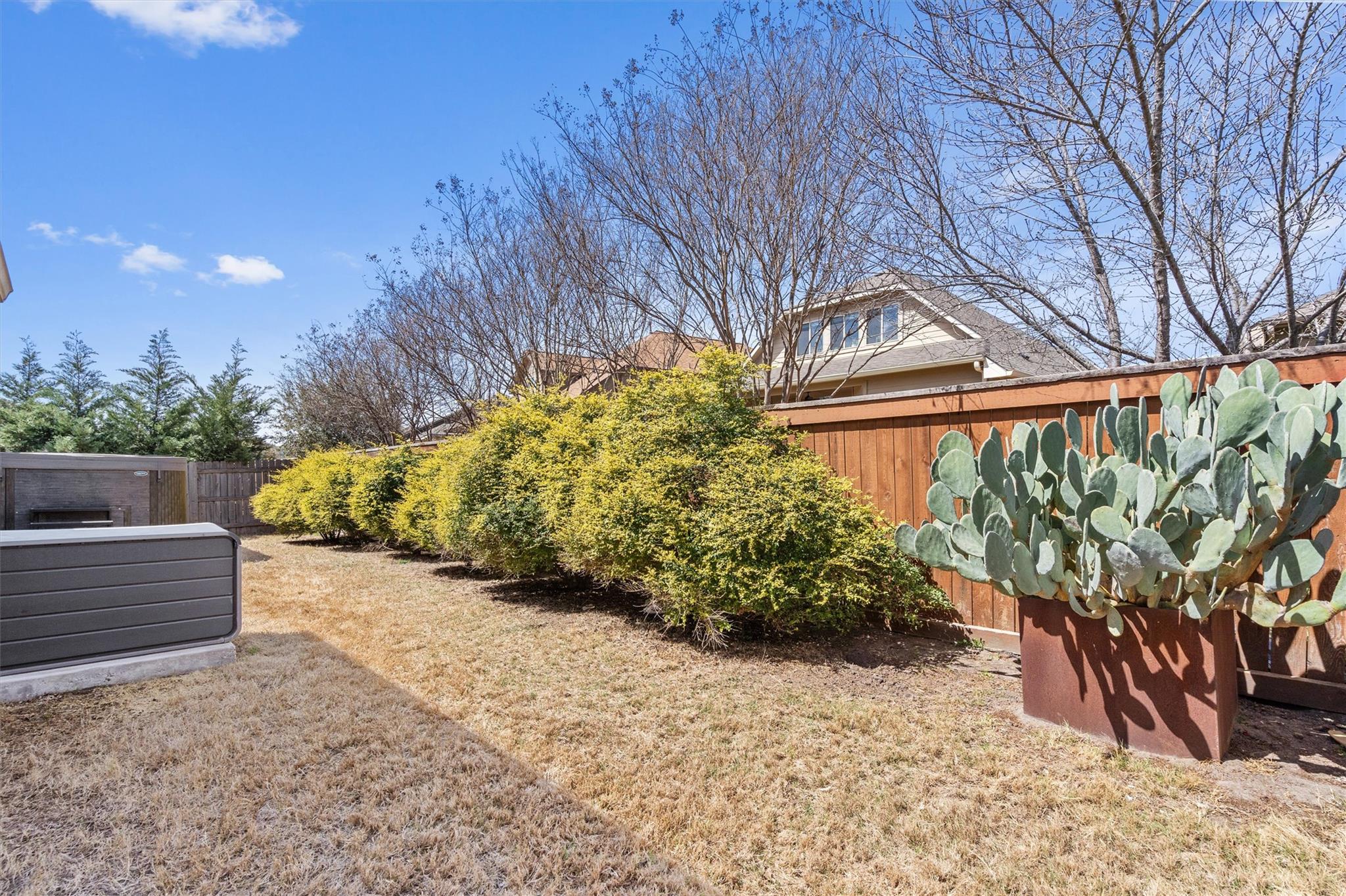 2520 Weeping Beech Ln Property Photo 39