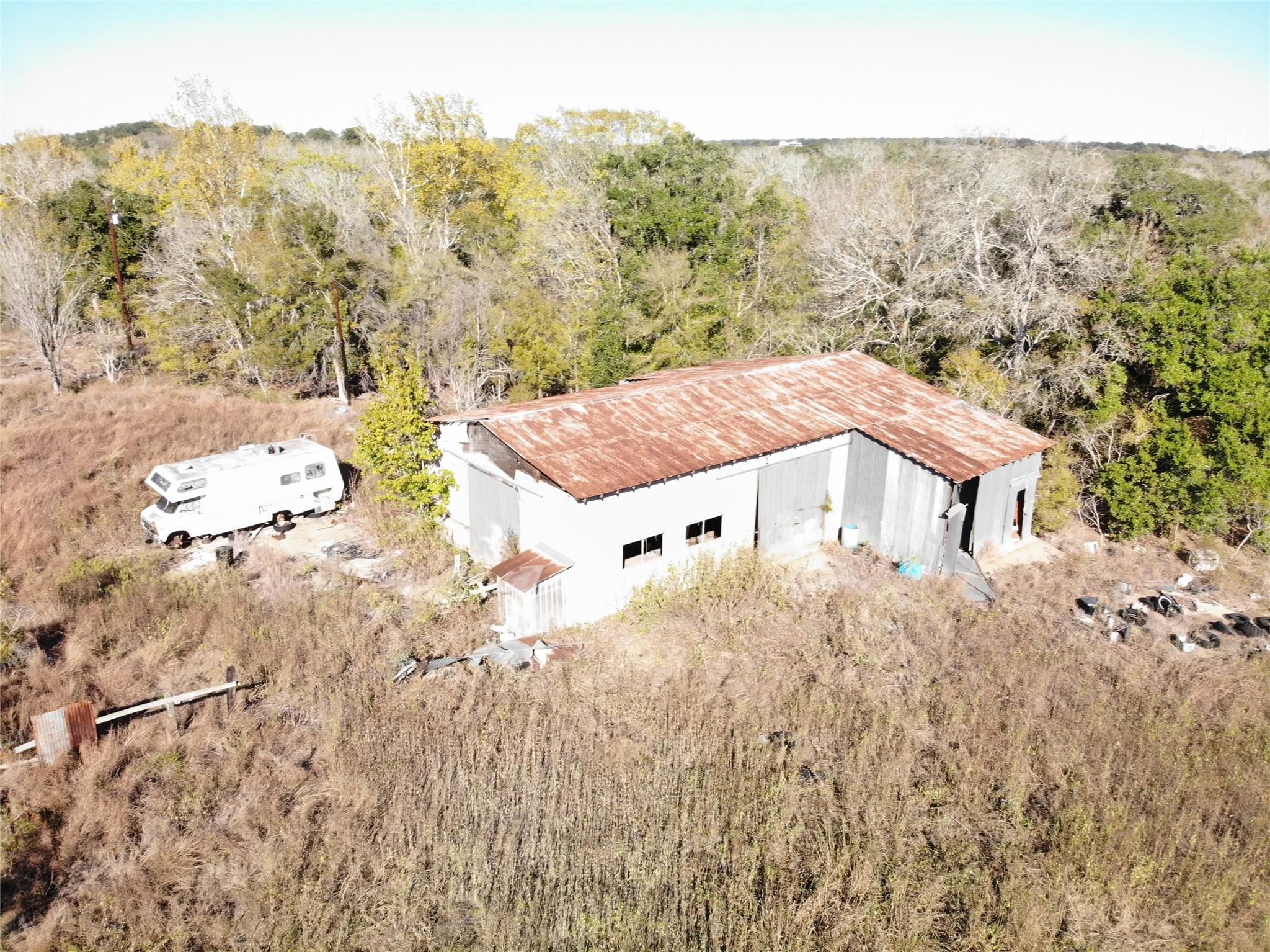 2909 71 Hwy E Property Photo 2