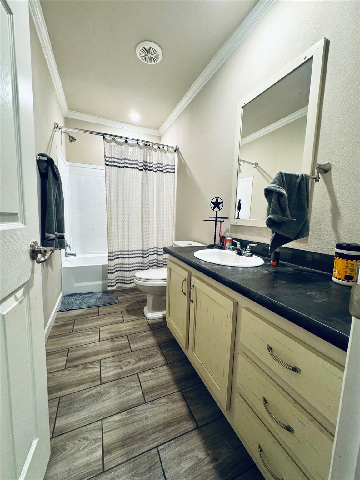 2636 E Fm 532 None Property Photo 20