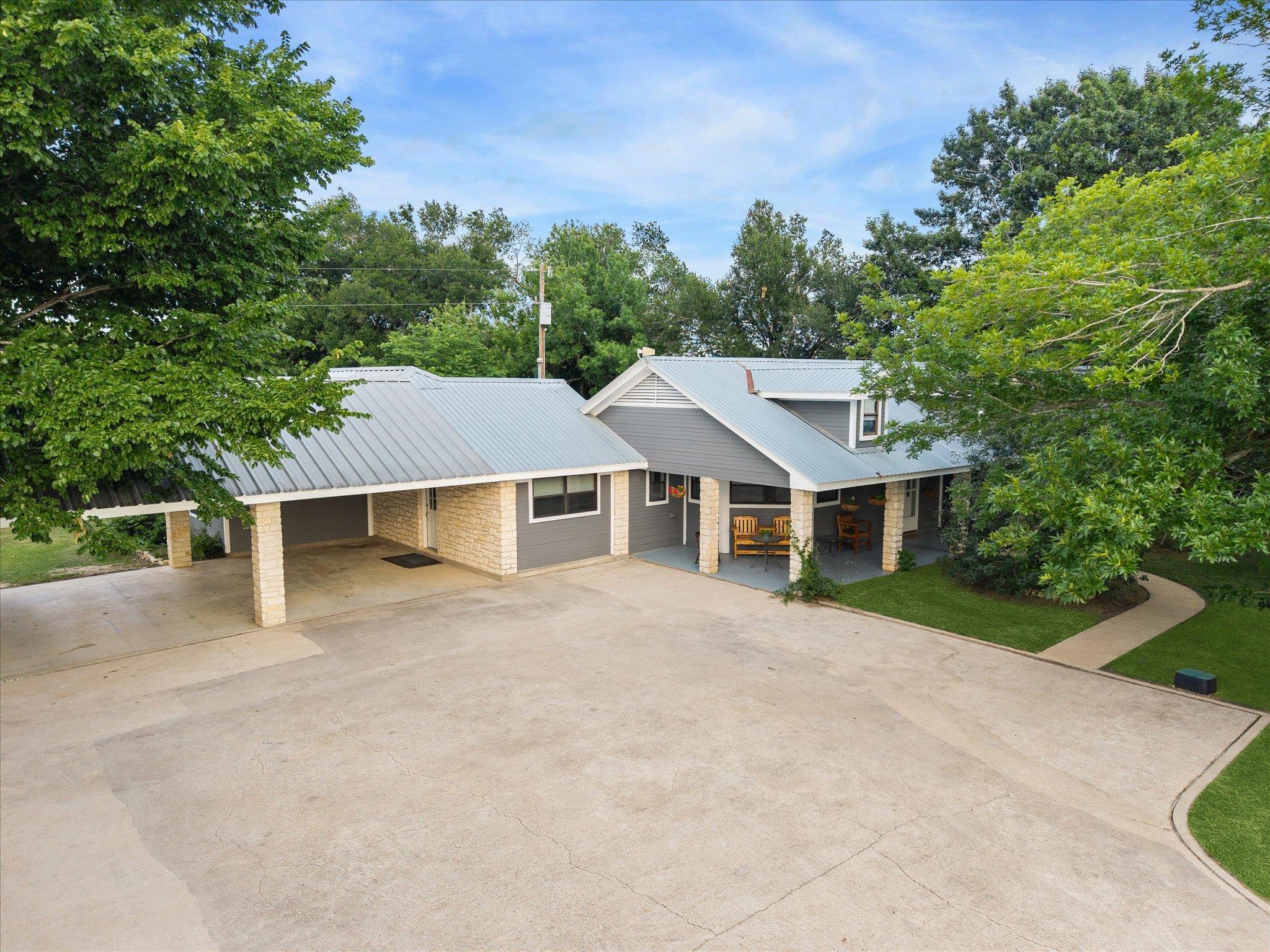 4451 County Road 467 Property Photo