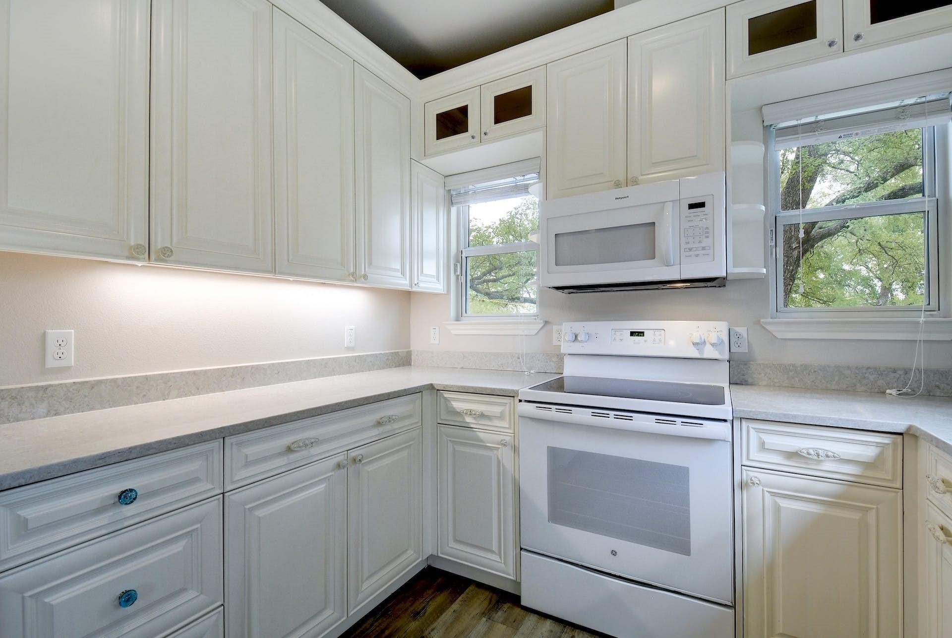 2330 Westforest Dr #b Property Photo 8