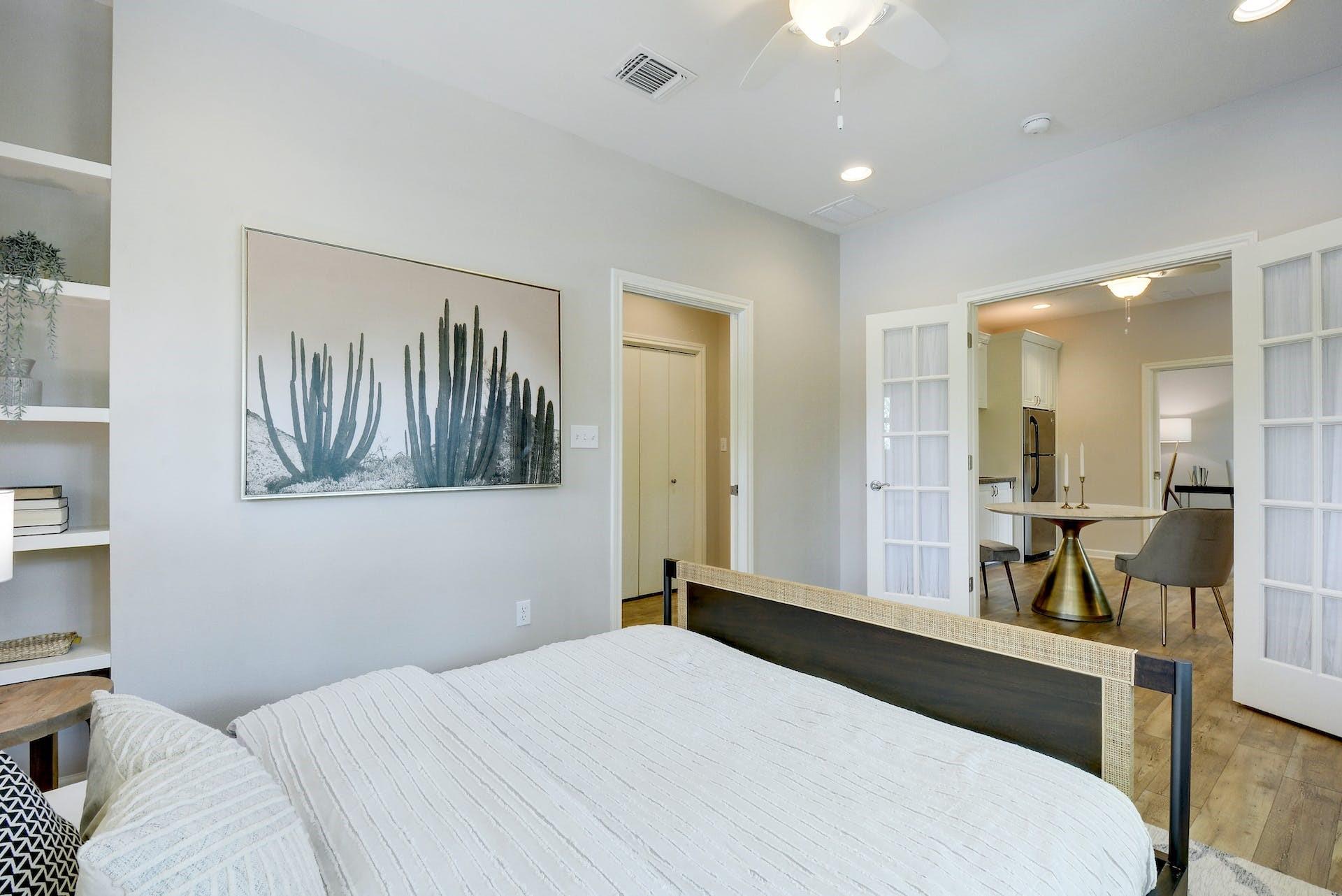 2330 Westforest Dr #b Property Photo 17