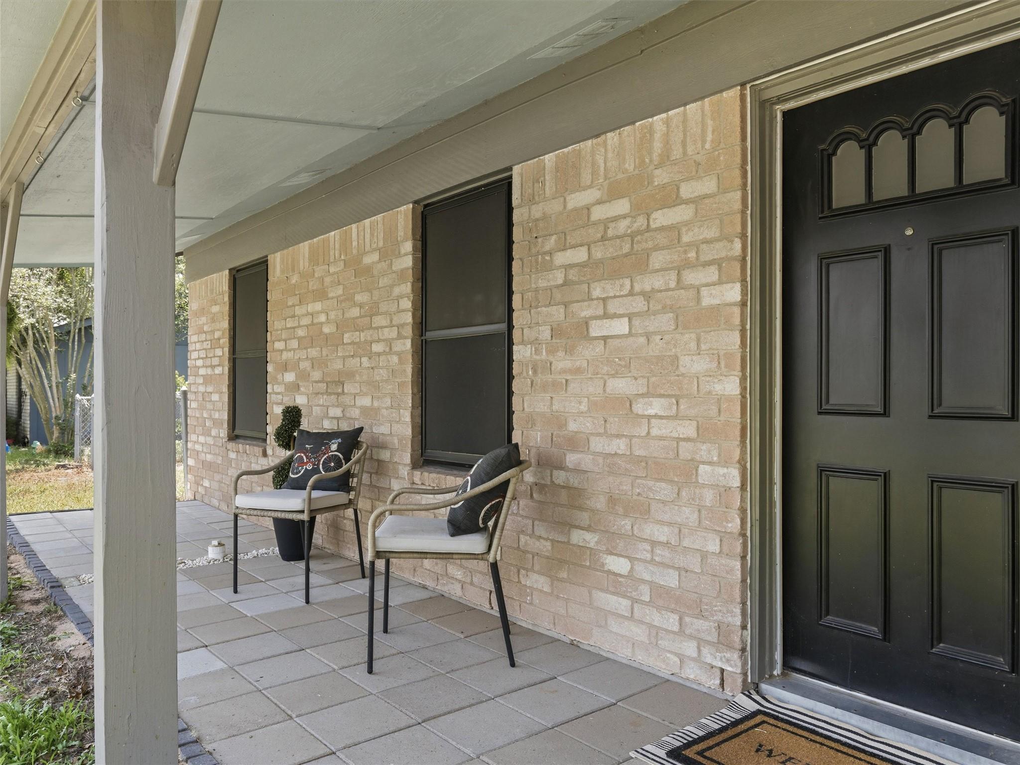 1037 Wilkes Cir Property Photo 3