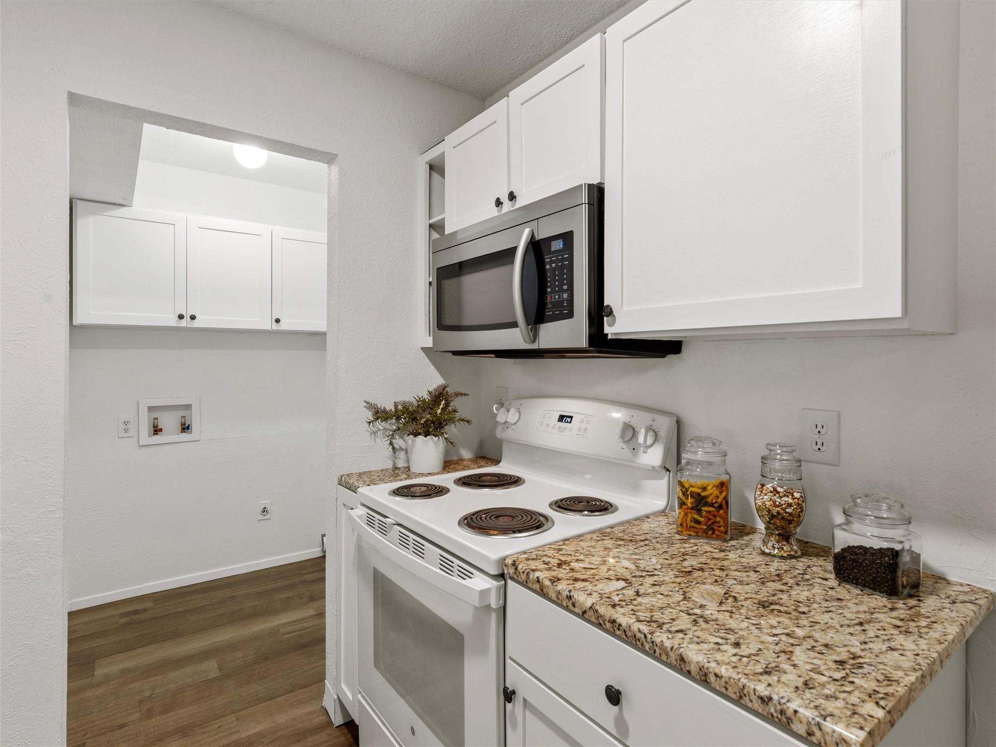 1037 Wilkes Cir Property Photo 10