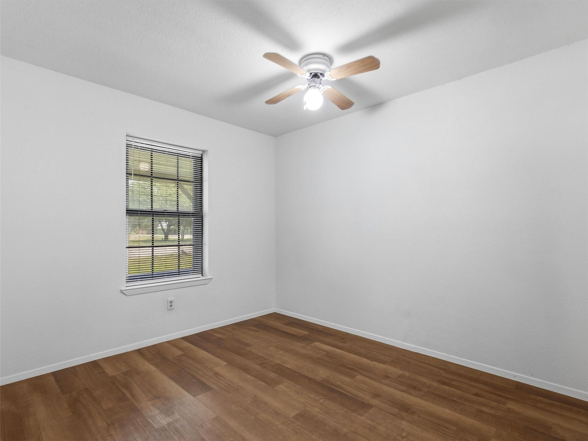 1037 Wilkes Cir Property Photo 17