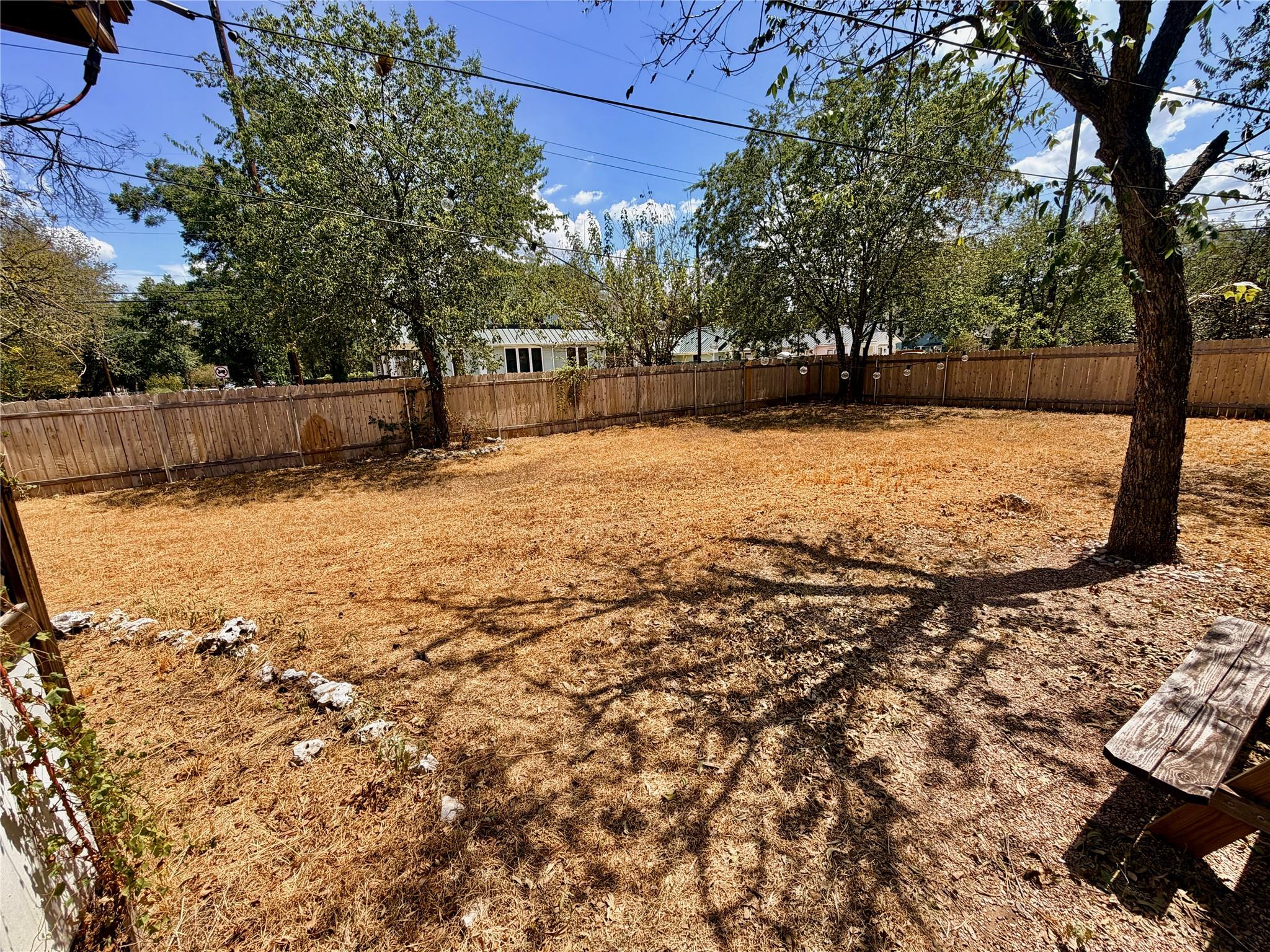 1509 Willow St Property Photo 18