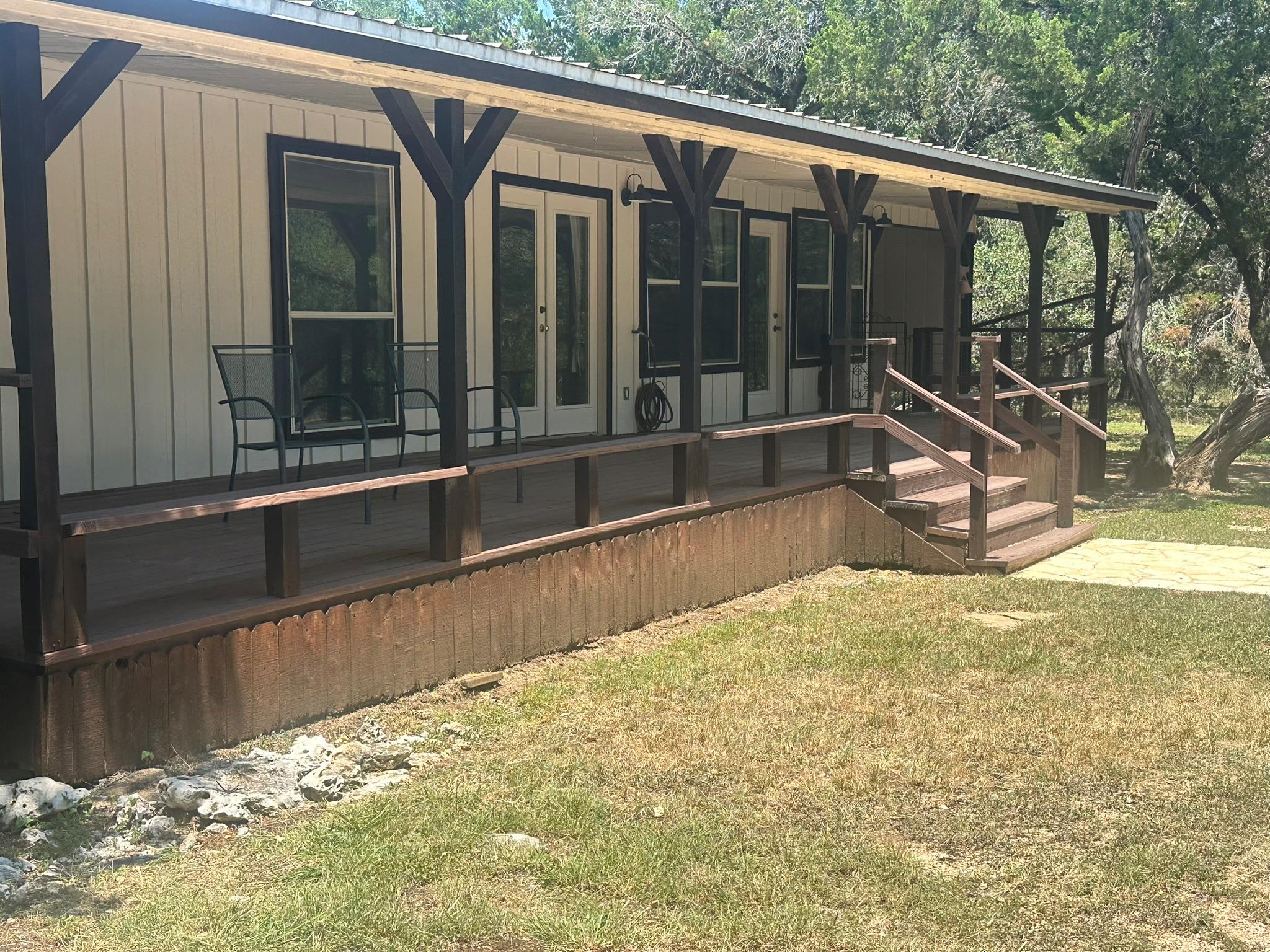 630 Hillsedge Rd Property Photo 4