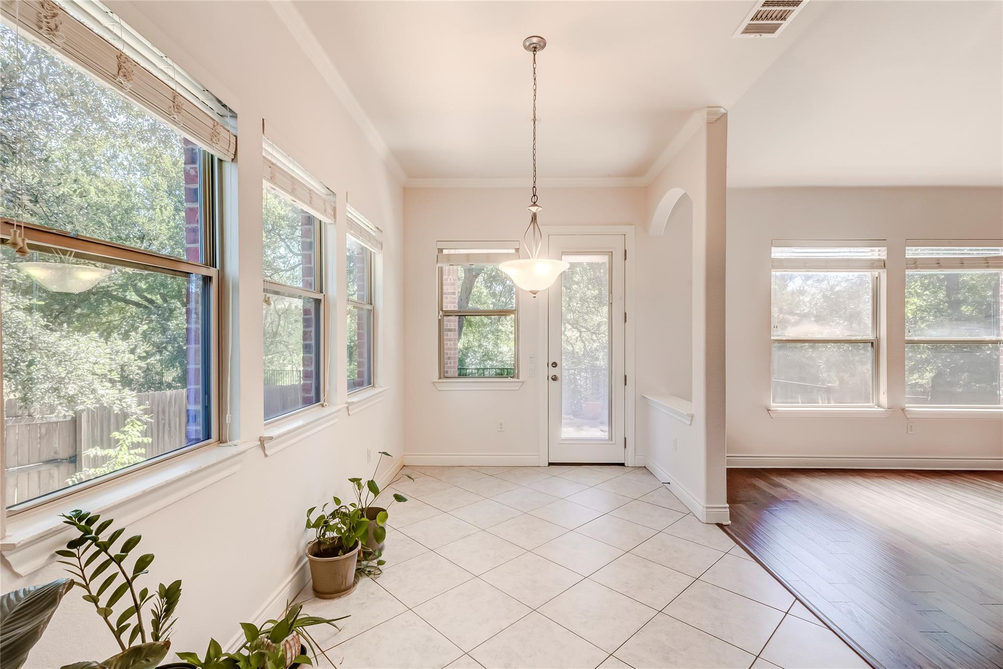 15517 Bended Knee Dr Property Photo 16