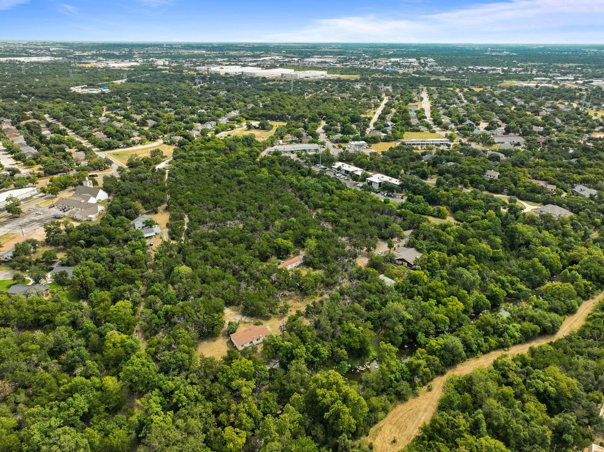 2015 Sam Bass Rd Property Photo 6