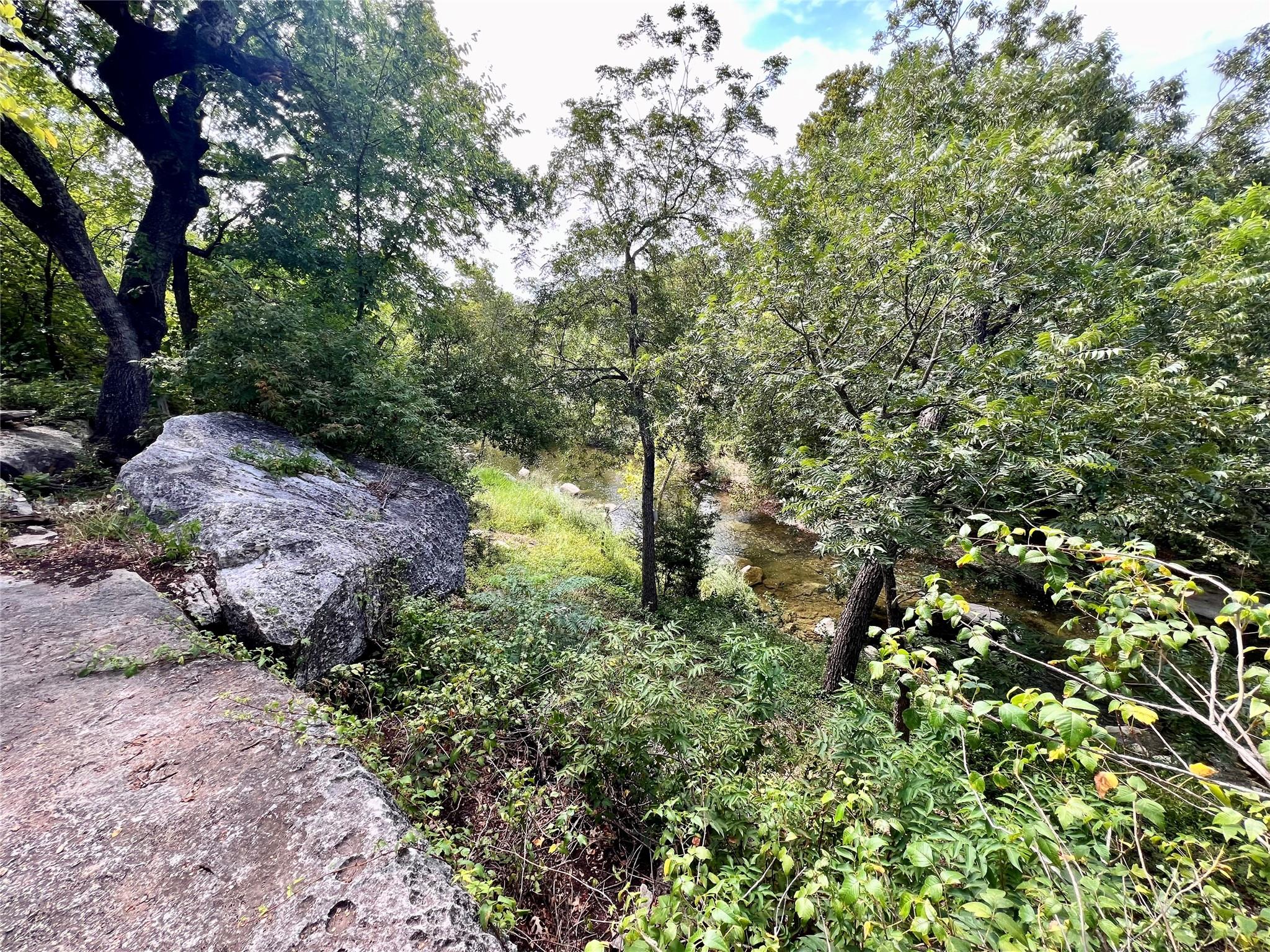 2015 Sam Bass Rd Property Photo 10