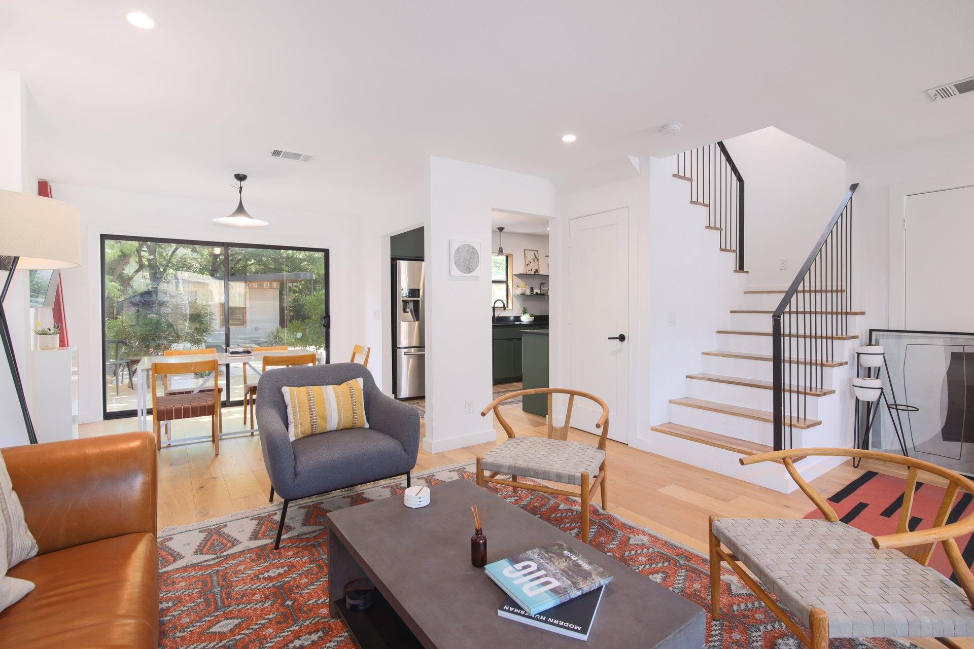 108 Chicon St Property Photo 5