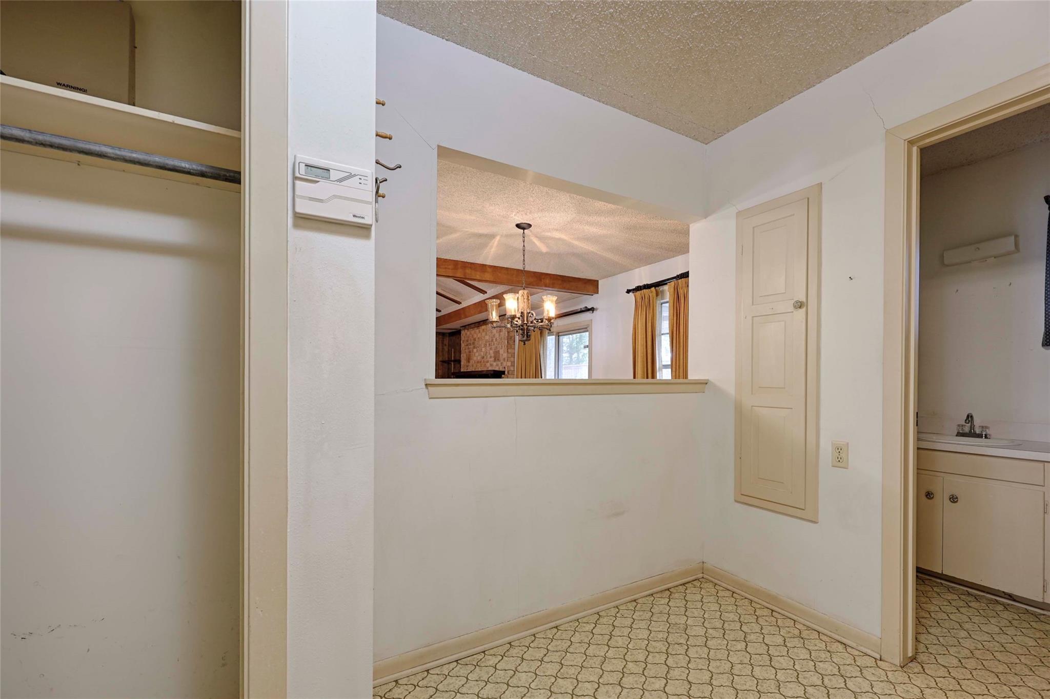 808 Herder Ave Property Photo 17