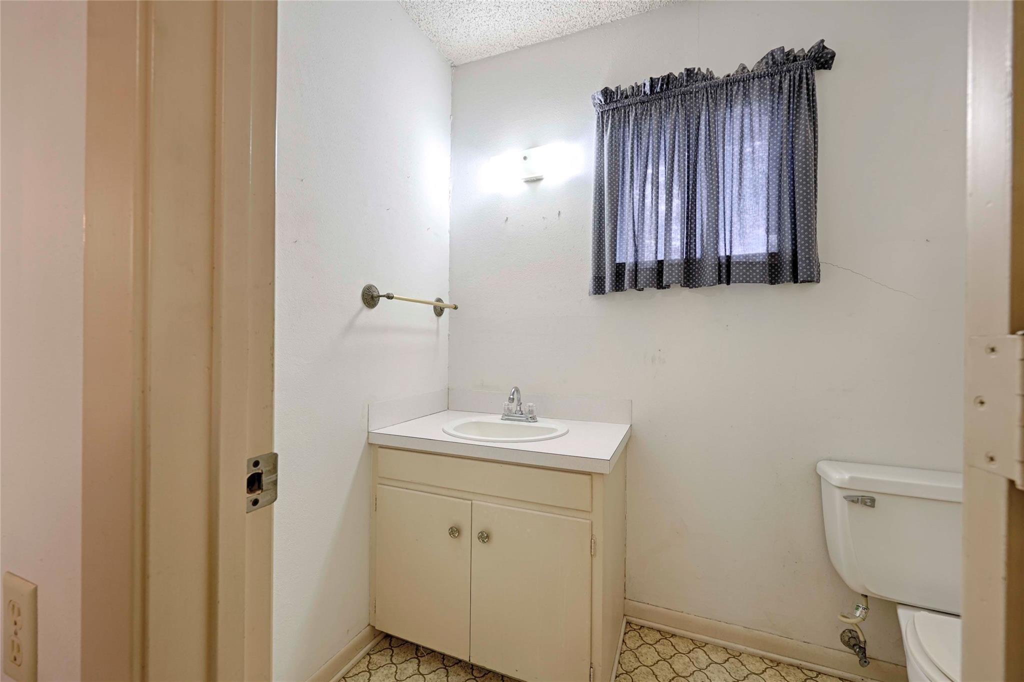 808 Herder Ave Property Photo 19