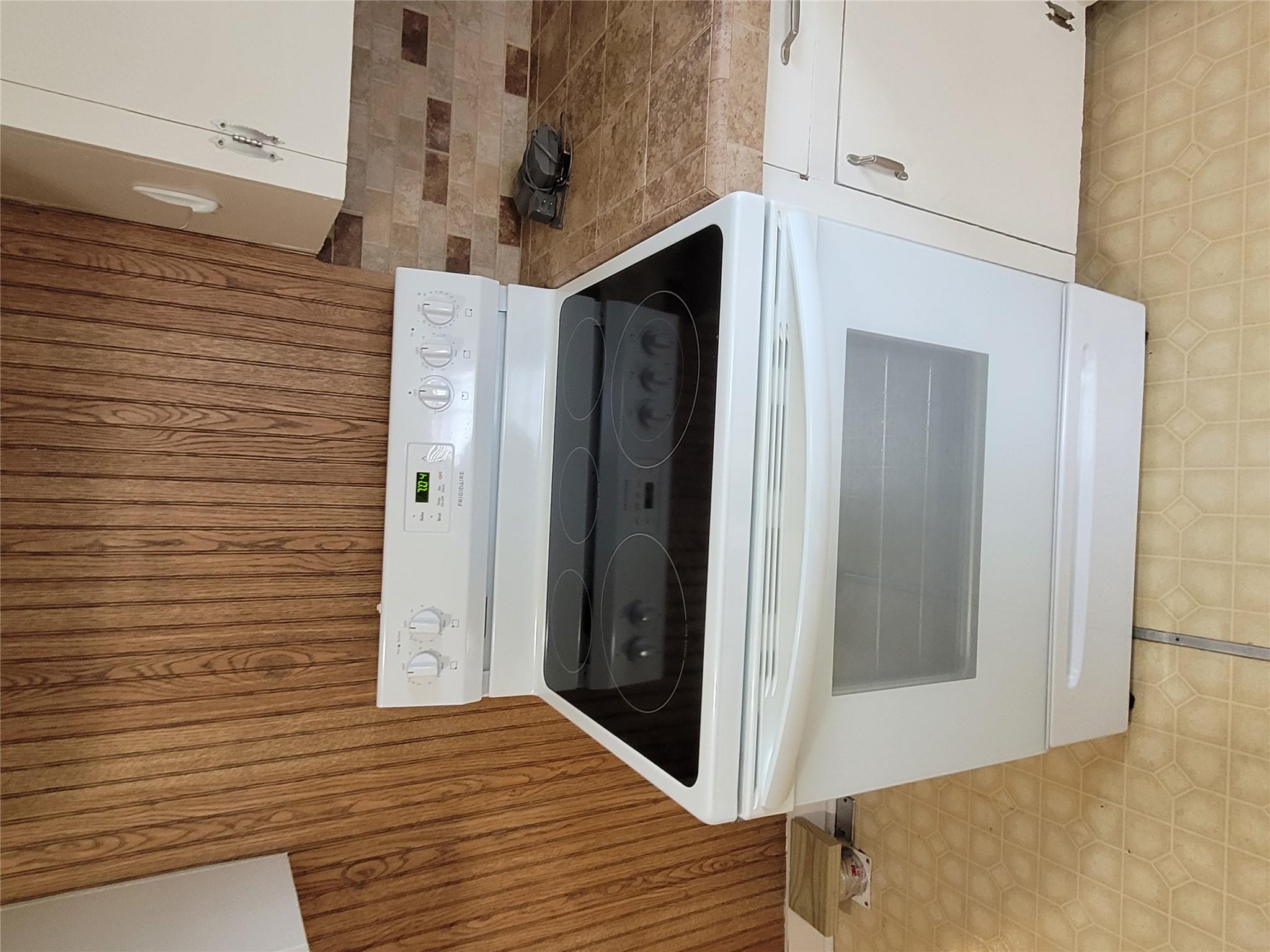 545 N State Highway 95 Hwy #a Property Photo 8
