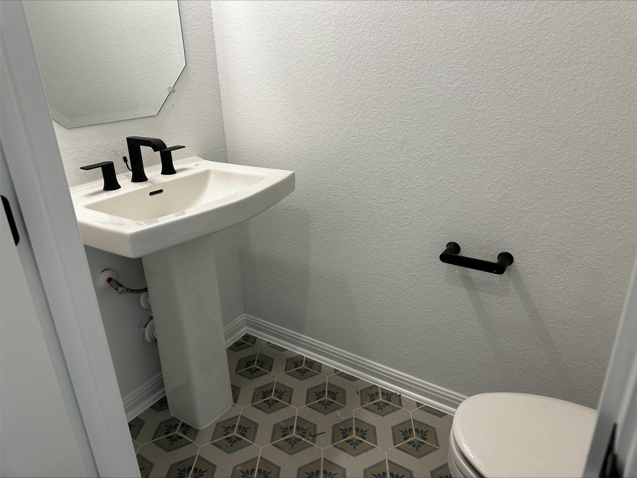 1101 Scenic Green Loop Property Photo 36