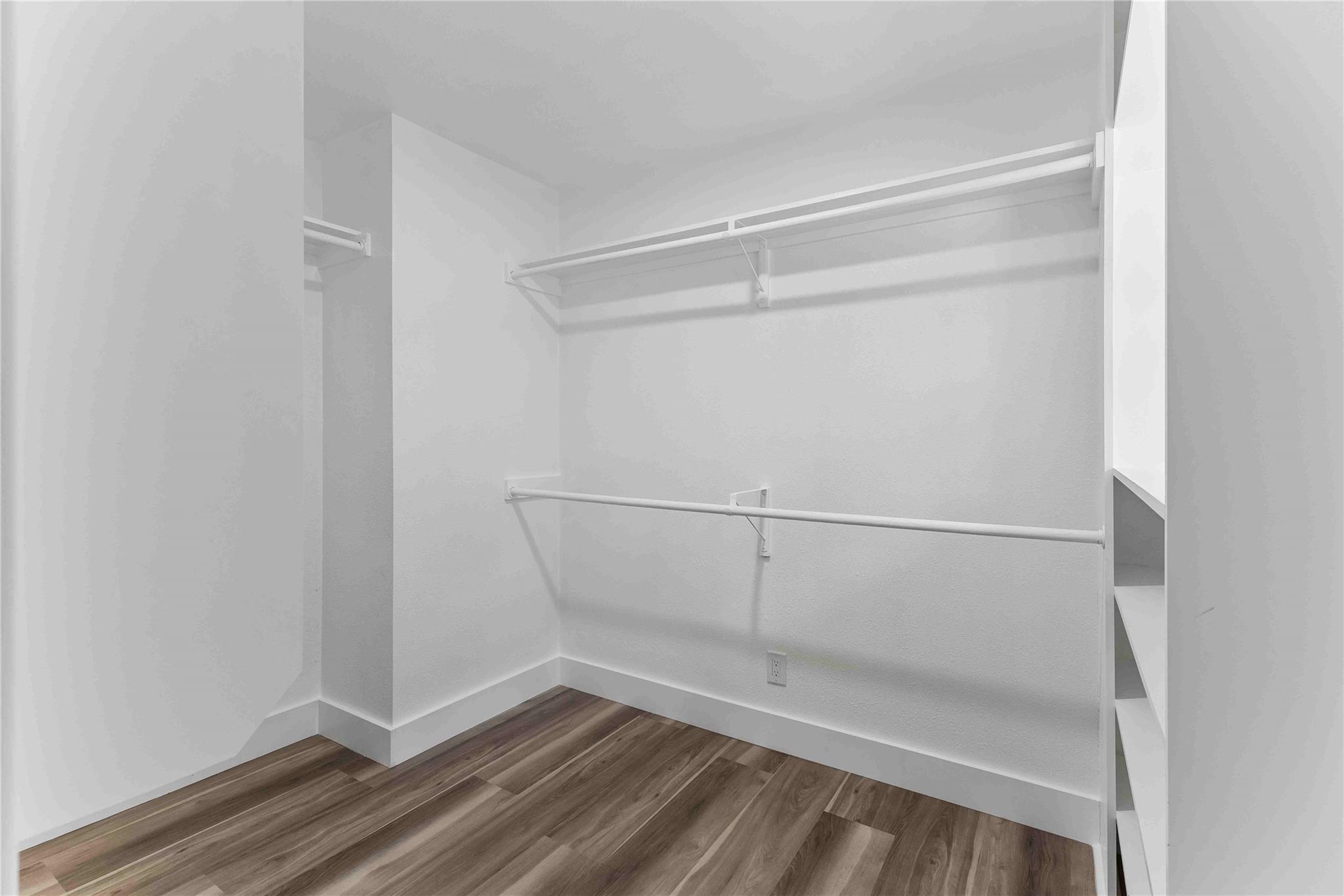 2306 Standish Dr Property Photo 27