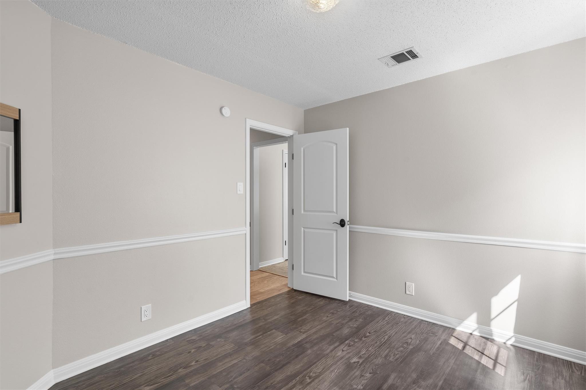 3503 Latimer Dr Property Photo 24