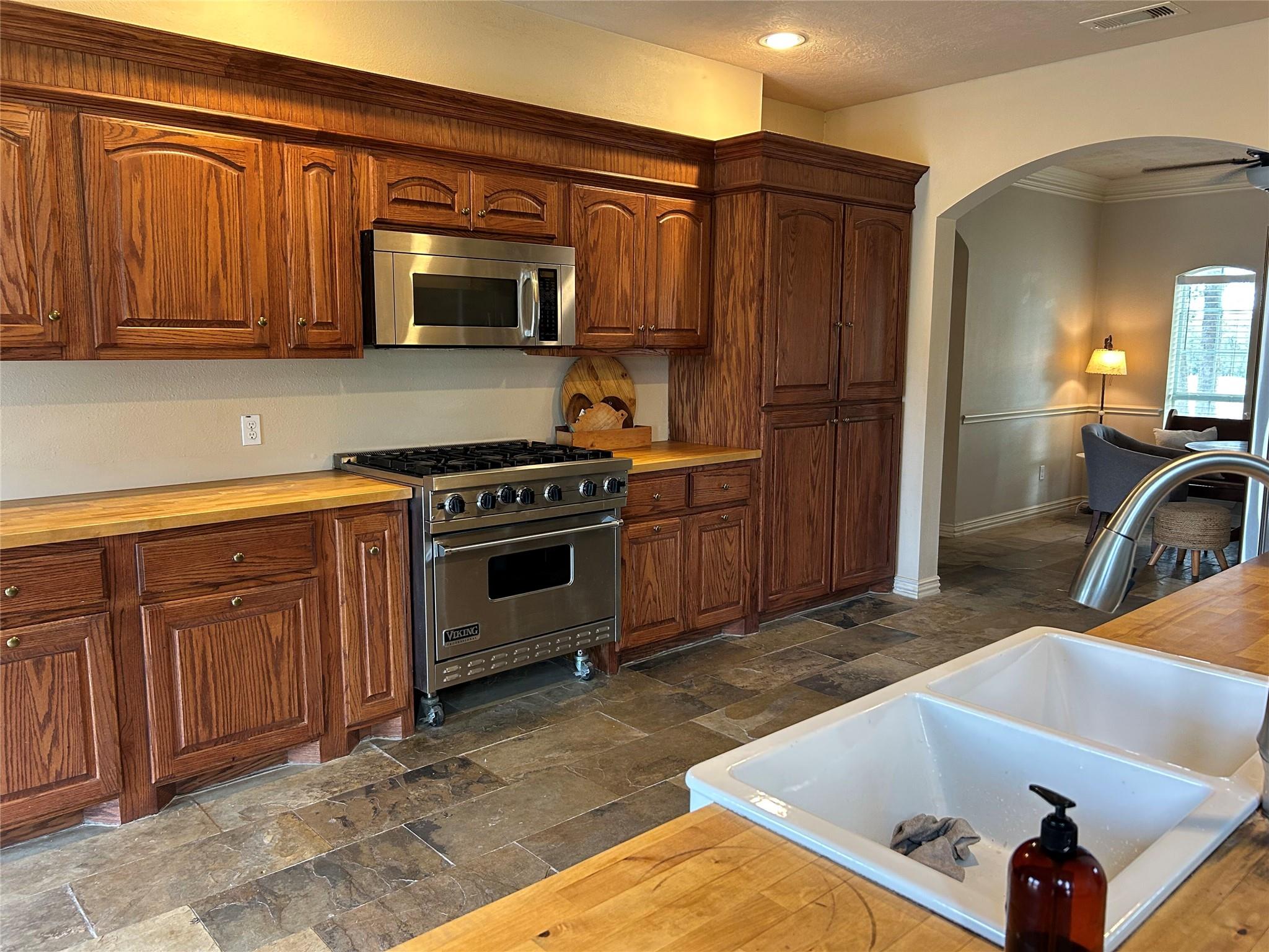 329 Flash Cir Property Photo 10