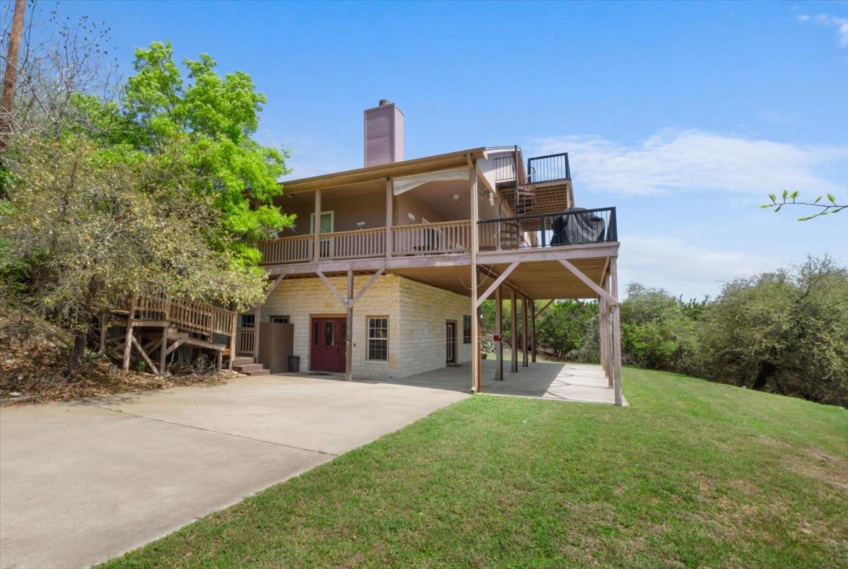 4485 Twilight Dr Property Photo 3