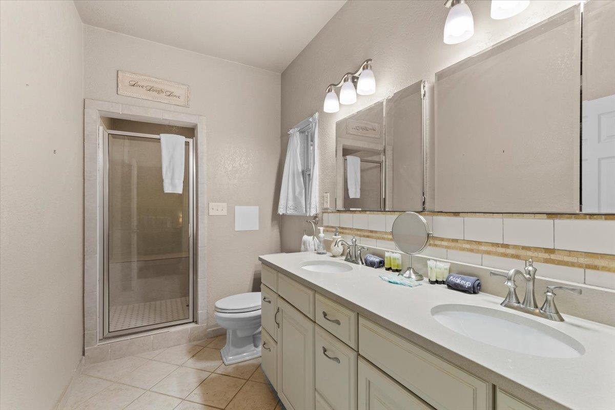4485 Twilight Dr Property Photo 21