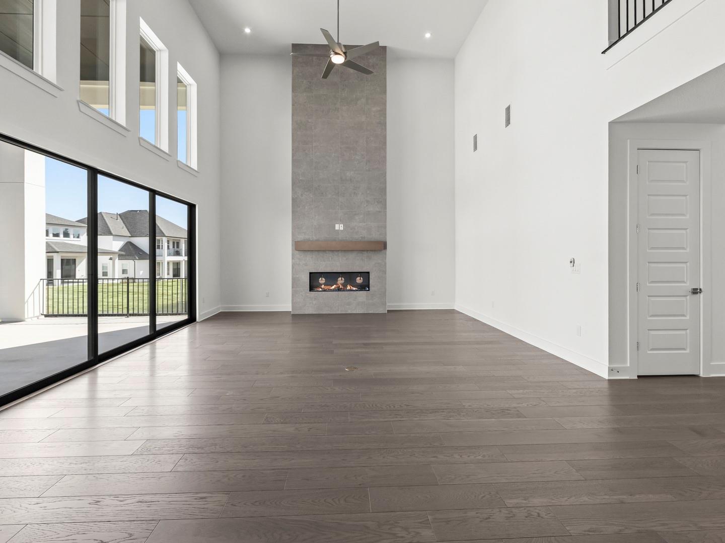 2508 Chiavari Way Property Photo 4