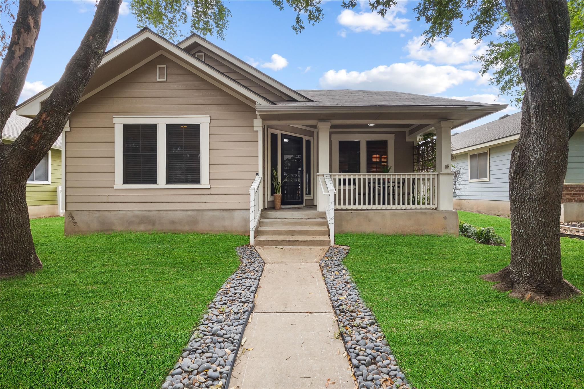 317 Strawn None Property Photo 1