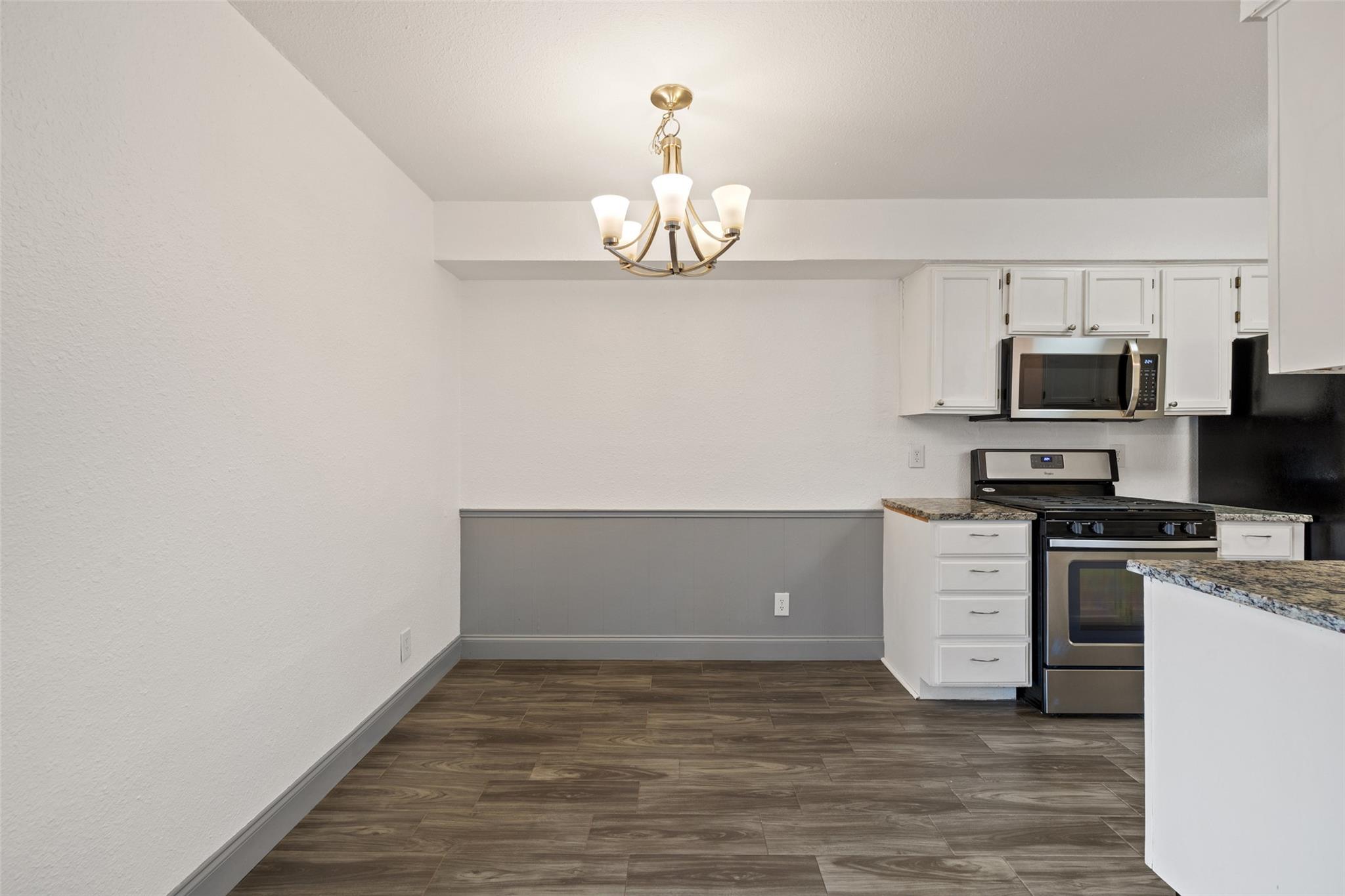 3411 Thomas Kincheon St Property Photo 11