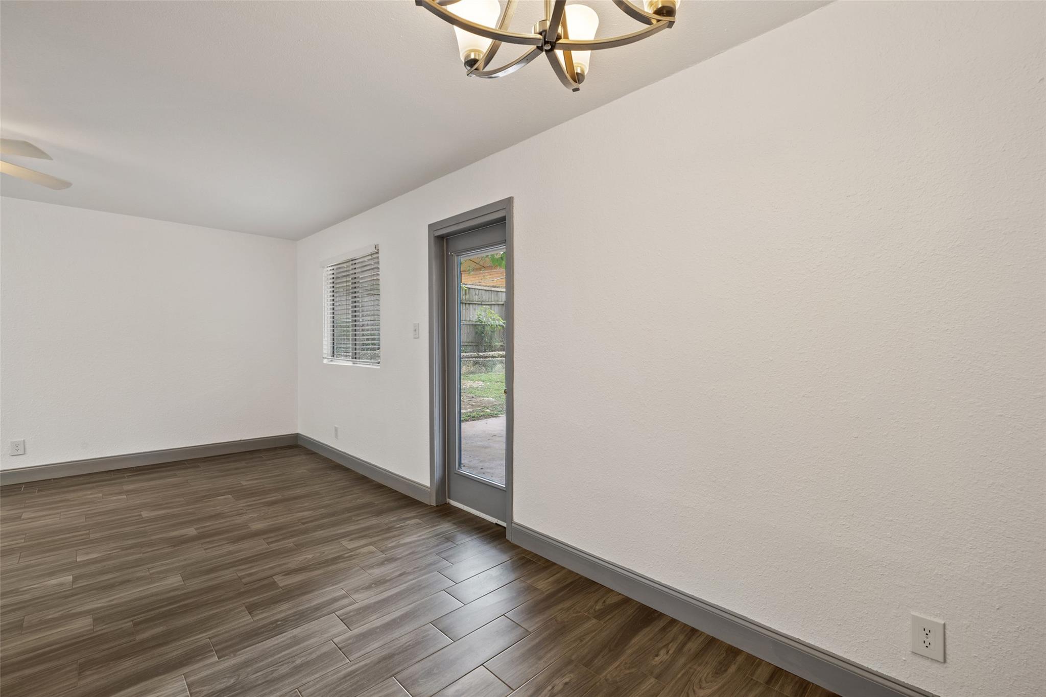 3411 Thomas Kincheon St Property Photo 14