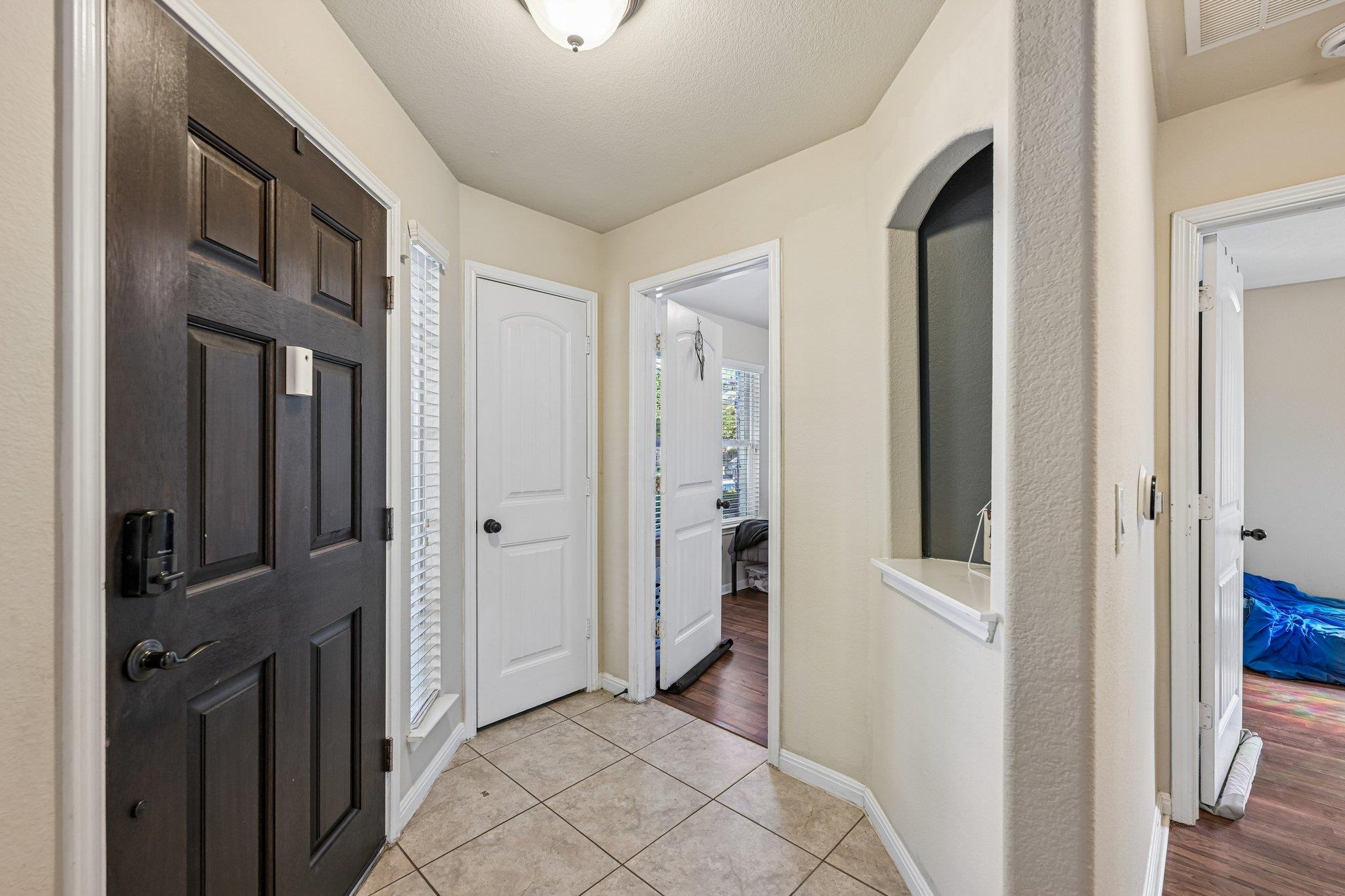 18333 Tallgrass Prairie Dr Property Photo 4