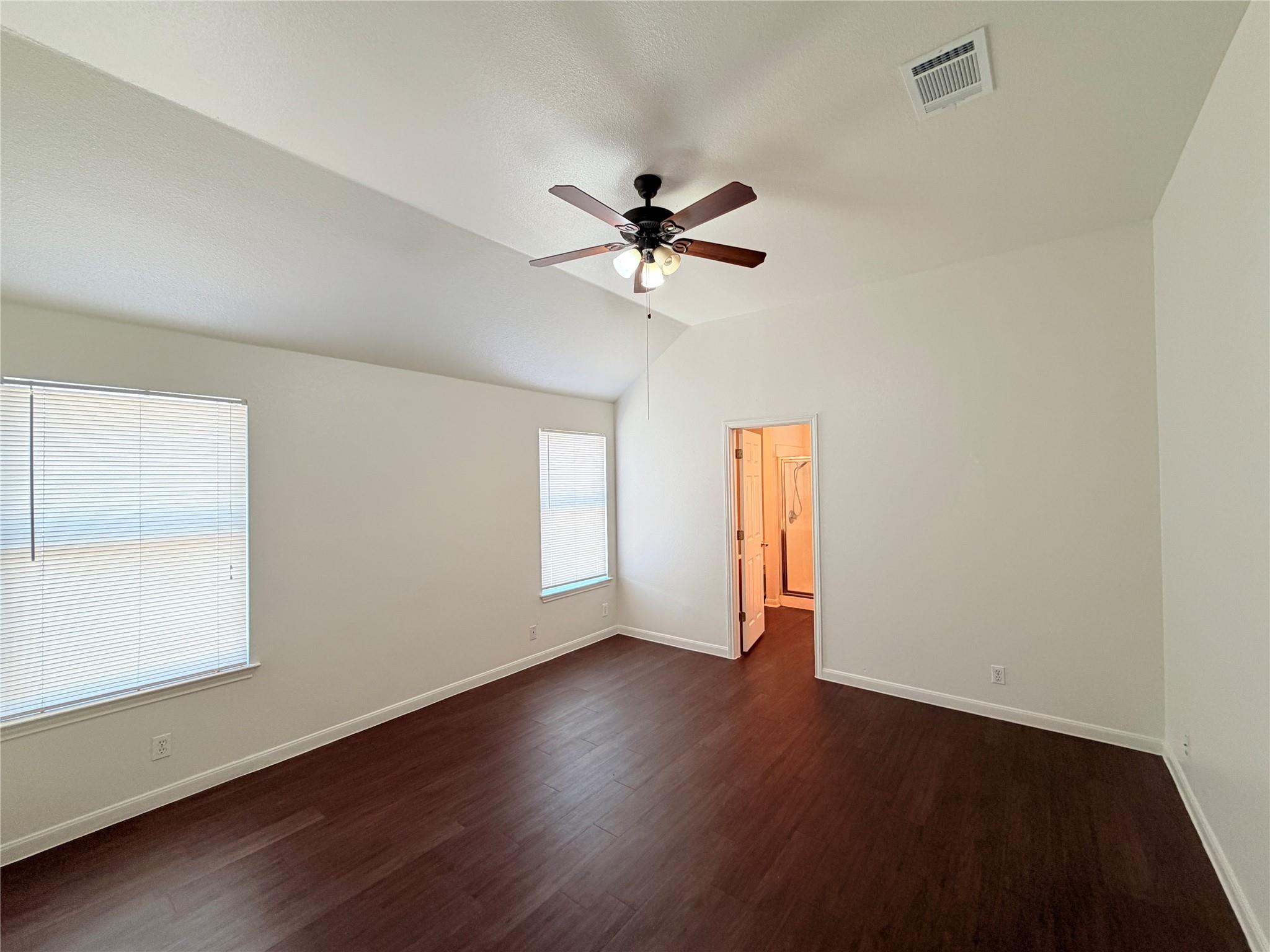 124 Estate Cv Property Photo 14