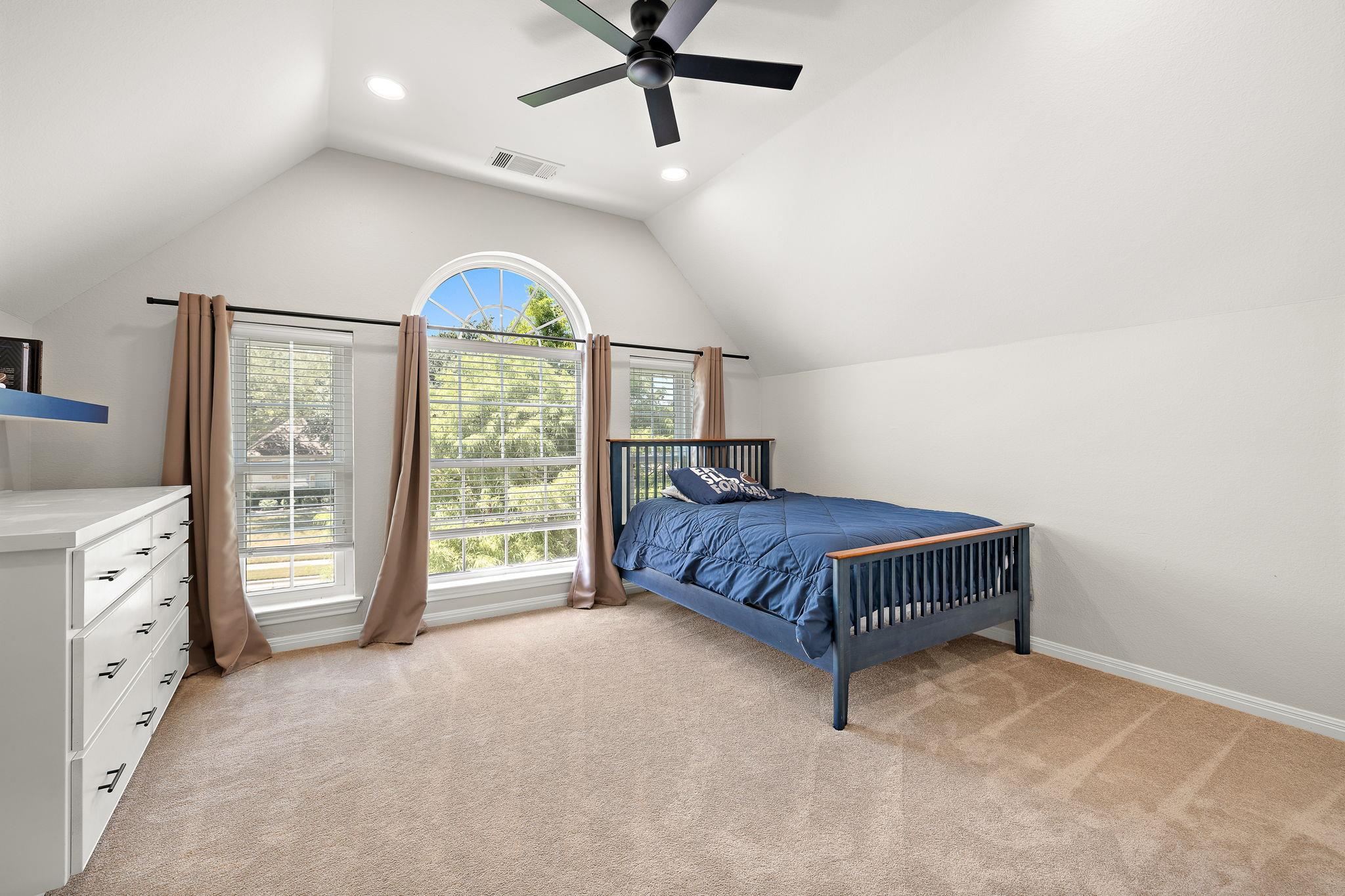 1515 Pinehurst Ln Property Photo 25