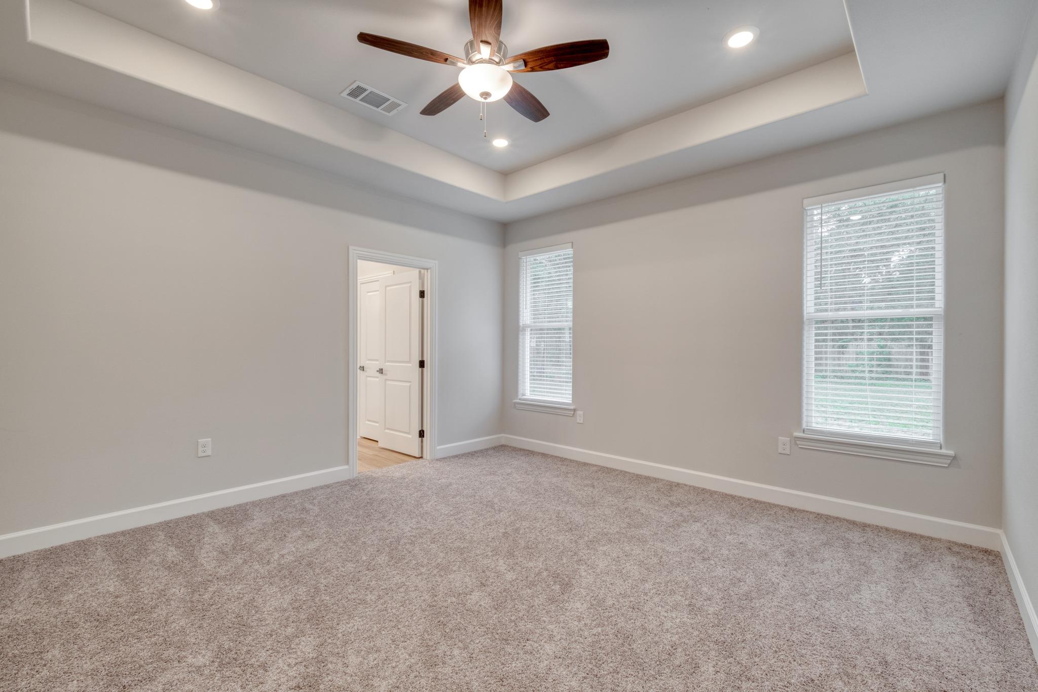116 Pine Point Cv Property Photo 14