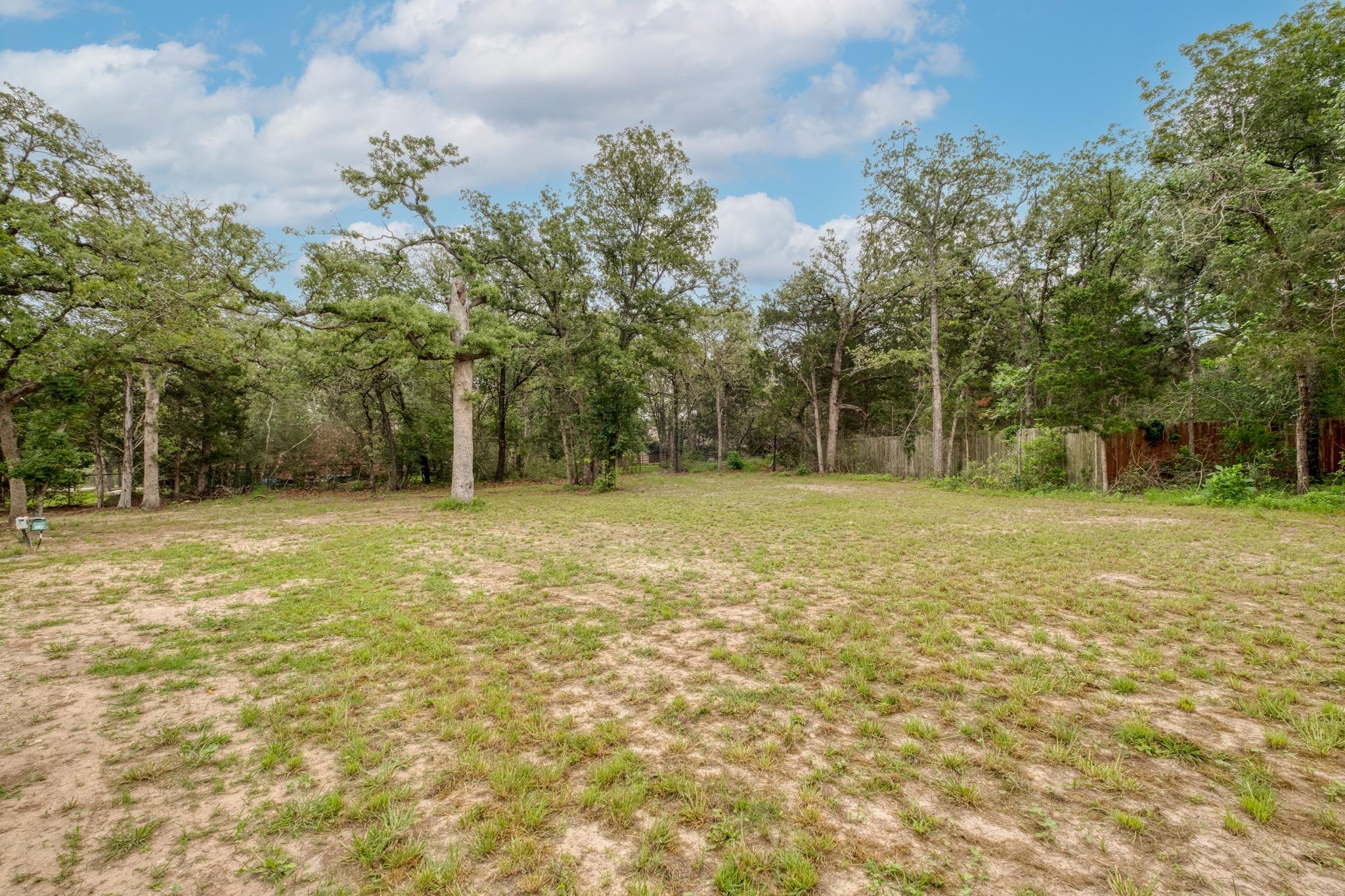 116 Pine Point Cv Property Photo 25