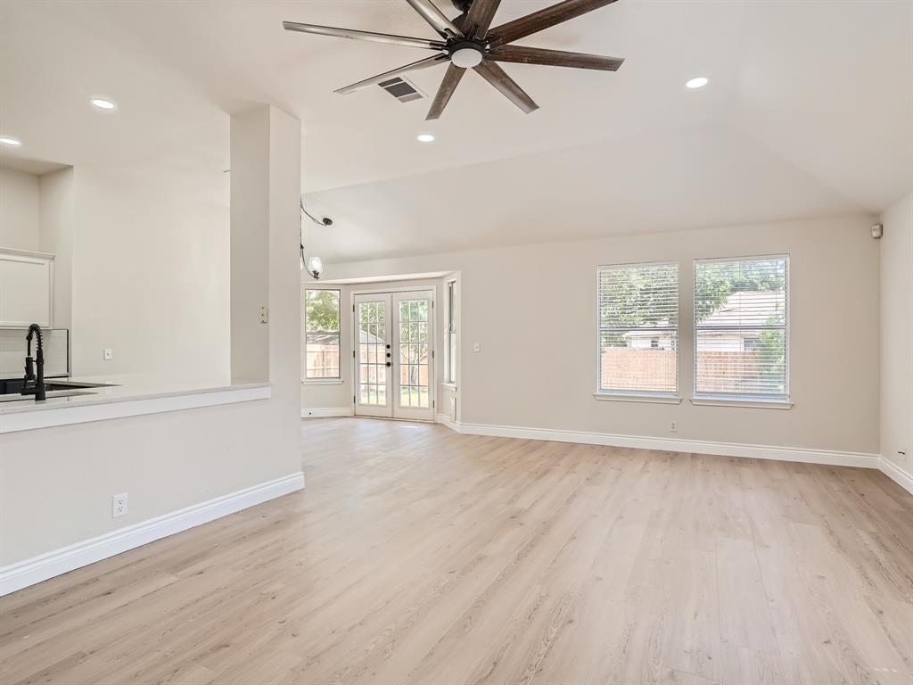 203 Orchard Way Property Photo 9