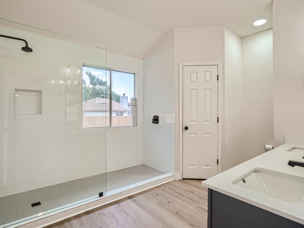 203 Orchard Way Property Photo 25