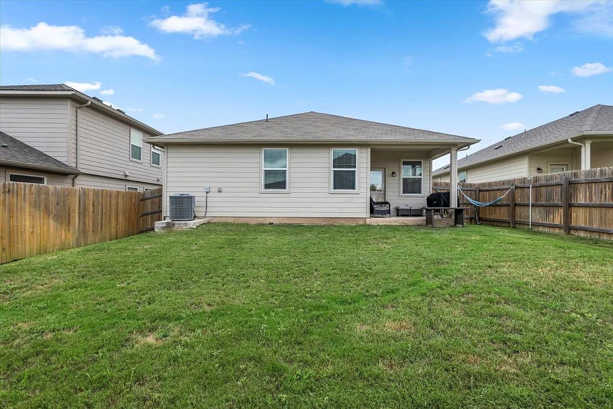 129 Jubilee Dr Property Photo 27