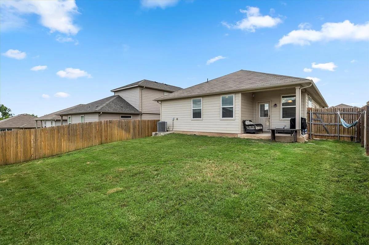 129 Jubilee Dr Property Photo 28