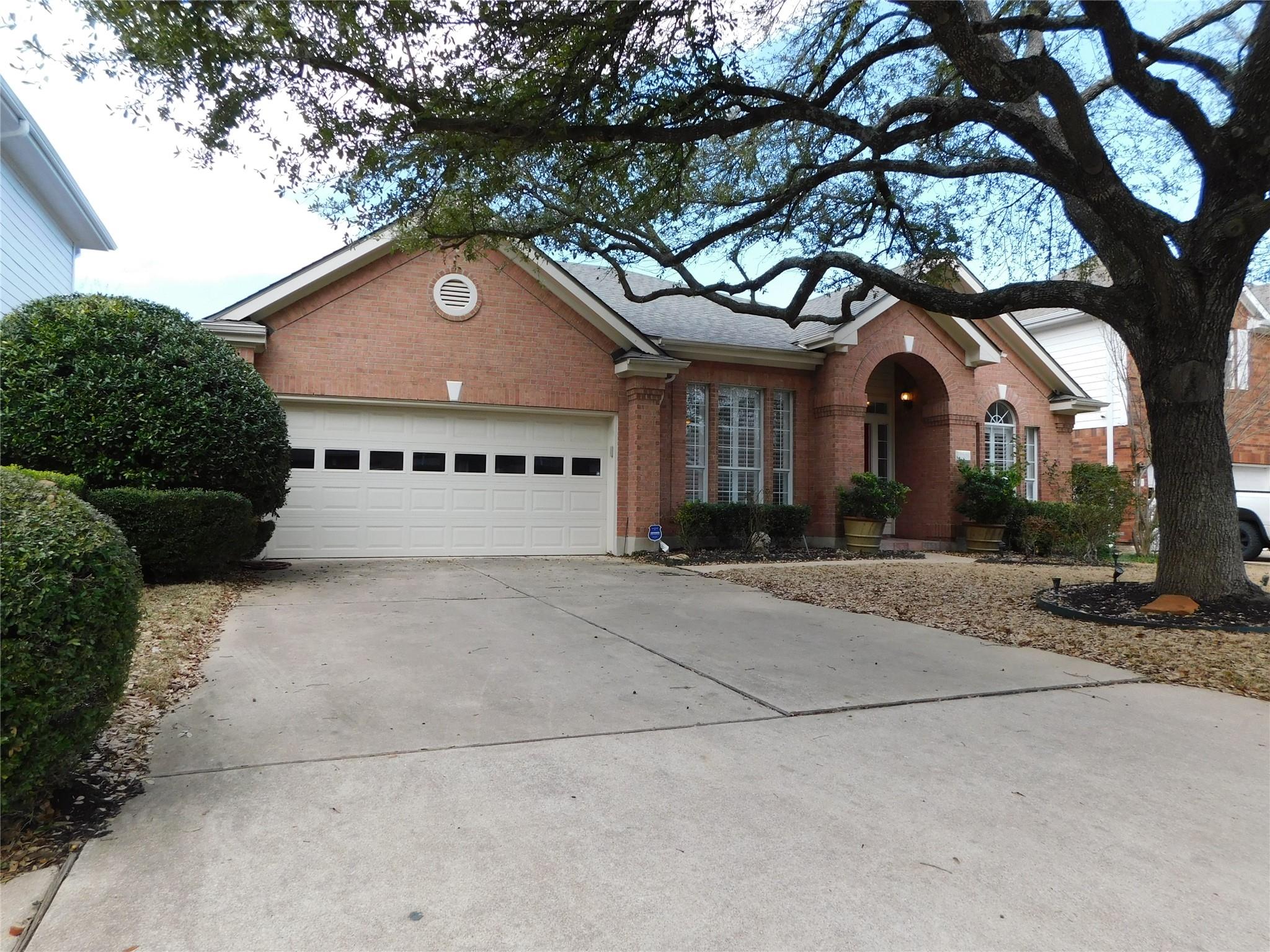 2205 Bent Bow Dr Property Photo