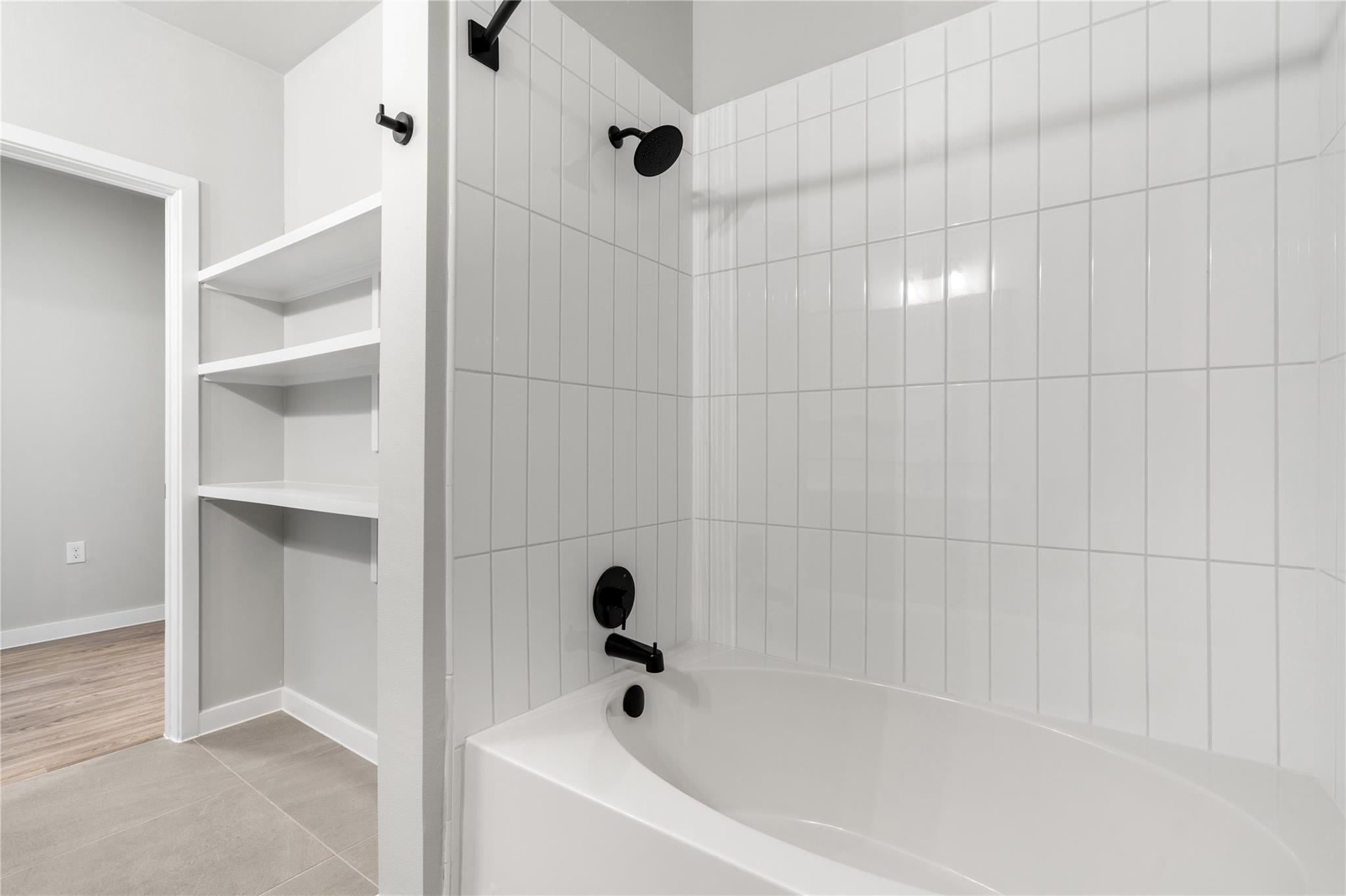 4510 Terry-o Ln 213 Property Photo 9