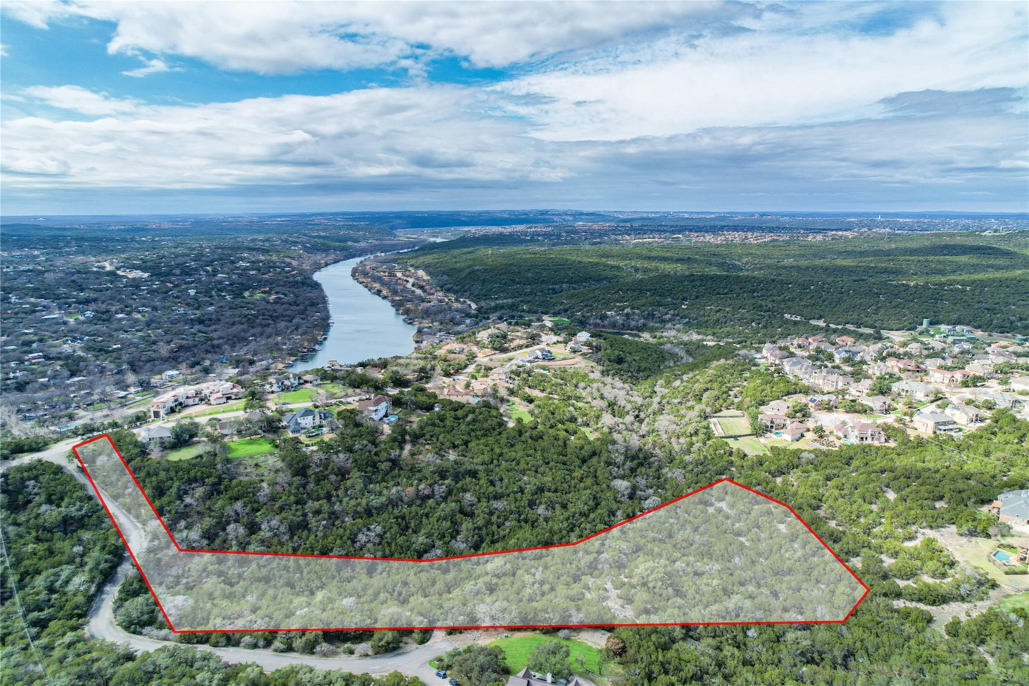 3350 Far View Dr Property Photo 3