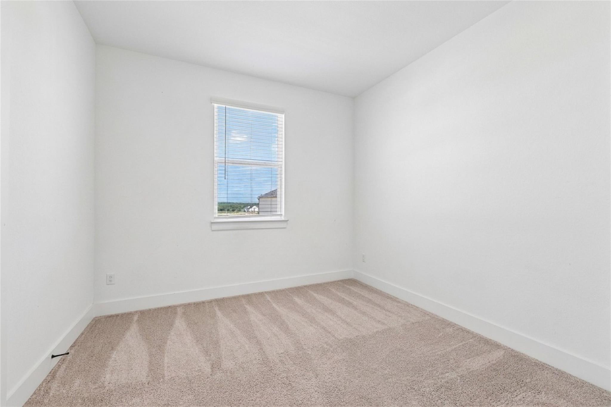 155 Sycamore Pines Ln Property Photo 27