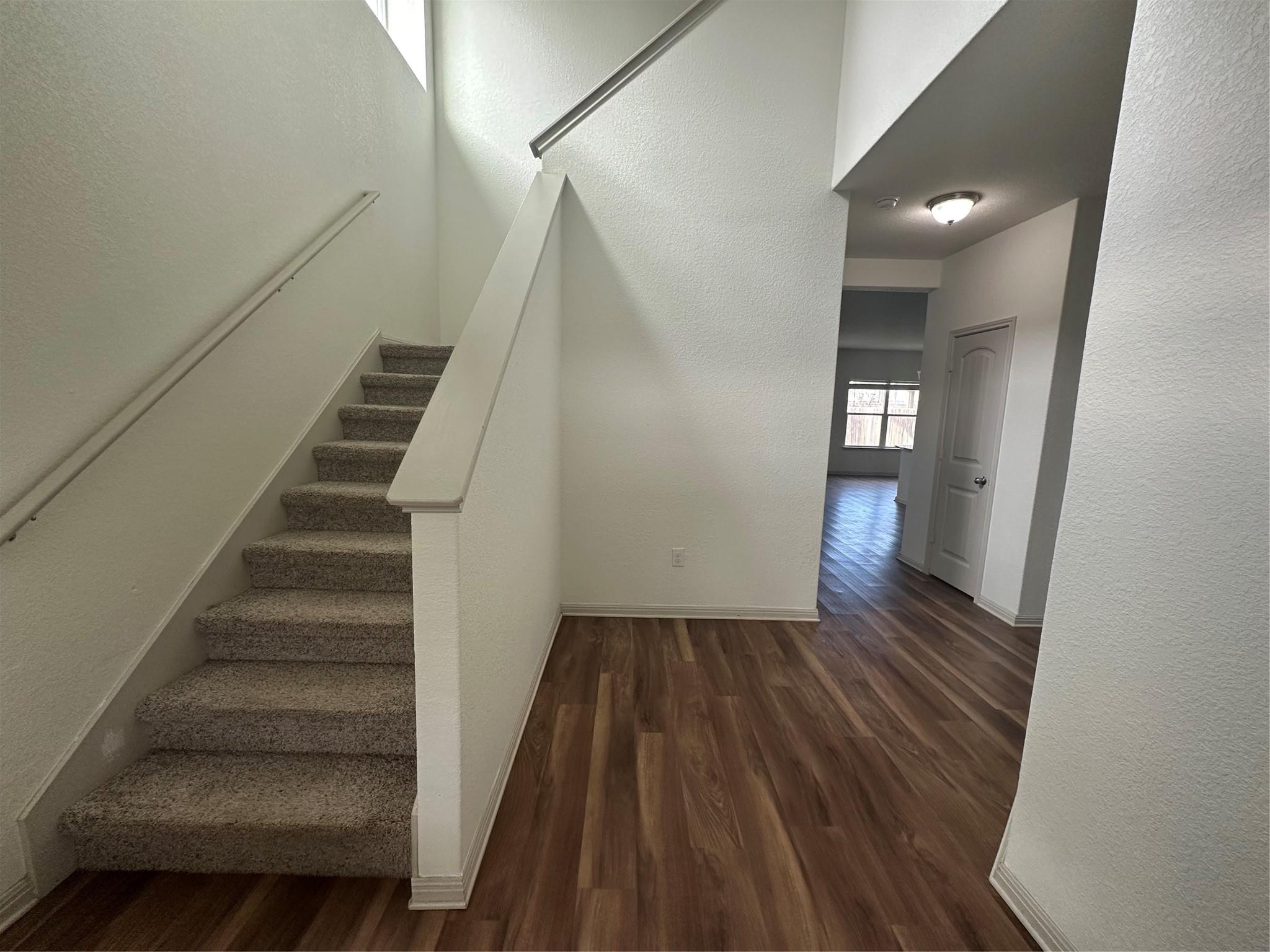 1440 Fairhaven Gtwy Property Photo 4