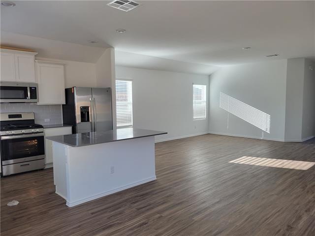 5576 Bellissima Way Property Photo 4