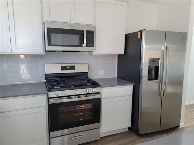 5576 Bellissima Way Property Photo 7